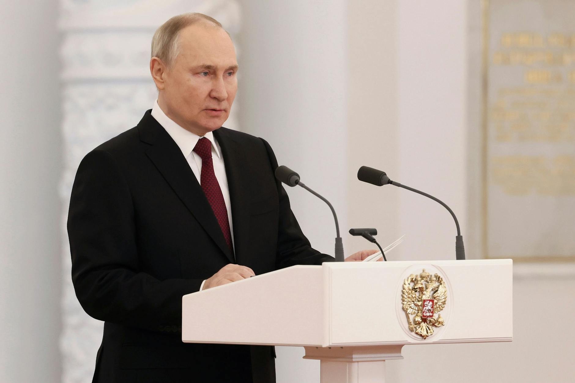 Wladimir Putin, Präsident von Russland, bei einer Rede während einer Zeremonie zur Verleihung von Goldstern-Medaillen an Helden Russlands. 