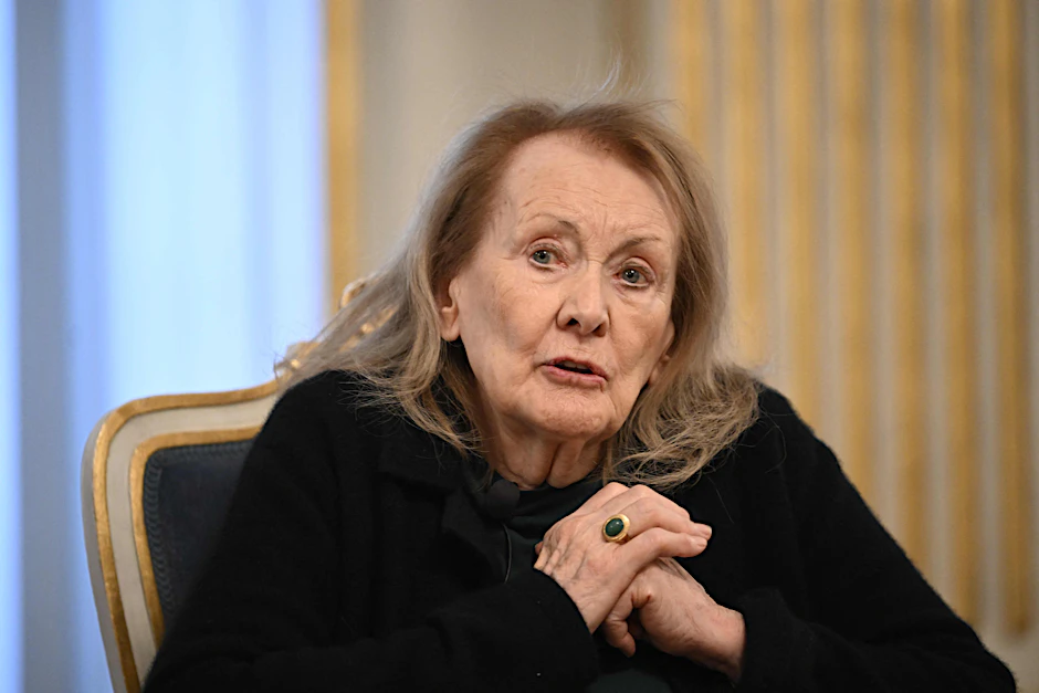 Annie Ernaux bei der Pressekonferenz vor der Nobelpreisverleihung.