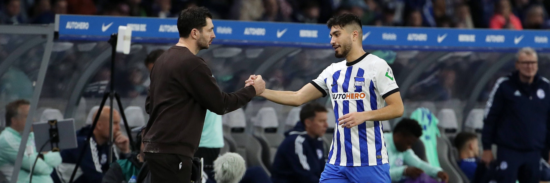 Hertha-Trainer Sandro Schwarz schätzt Suat Serdar sehr, will ihn in der Rückrunde wieder in Topform bringen.