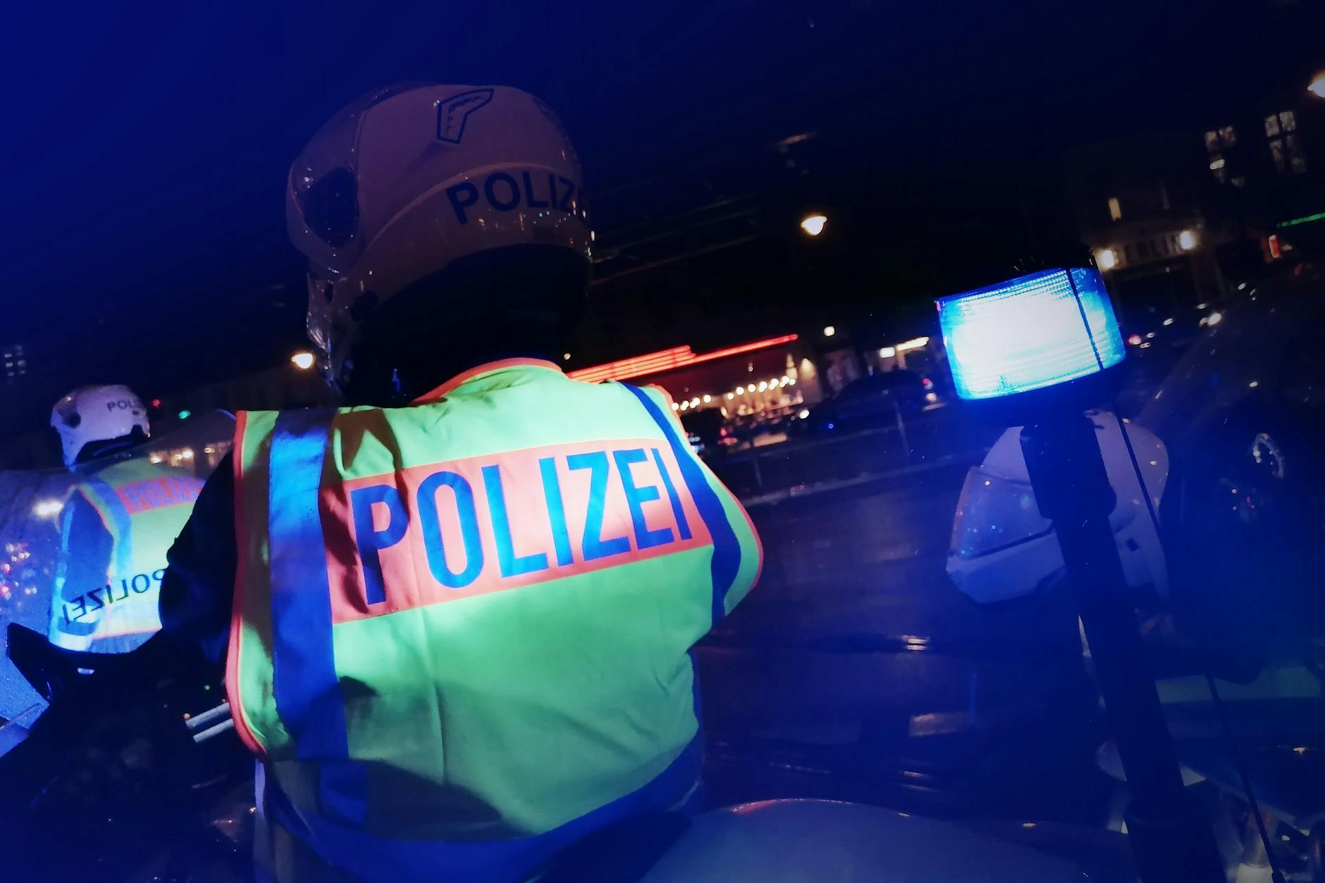 Nur zufällig entdeckten Polizisten die Leiche auf dem Beifahrersitz.