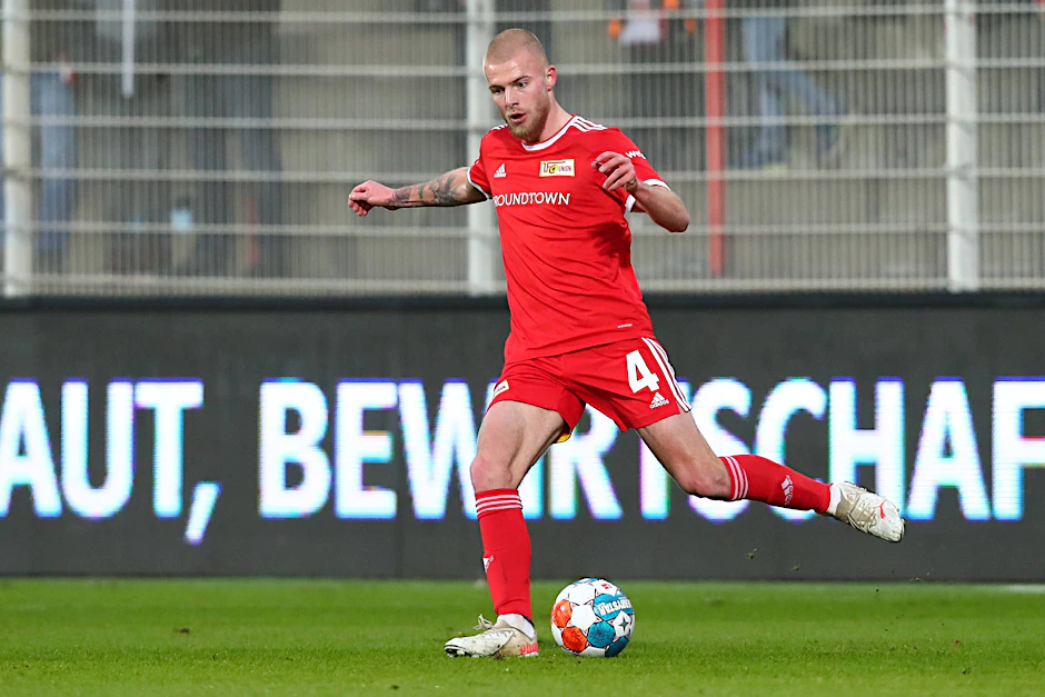 Union-Leihgabe Rick van Drongelen tritt mit dem FC Hansa Rostock im Stadion An der Alten Försterei an.