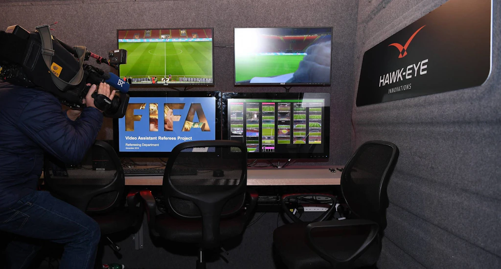 TV-Betrug: So hart wird der Fußball-Fan bei der WM manipuliert!