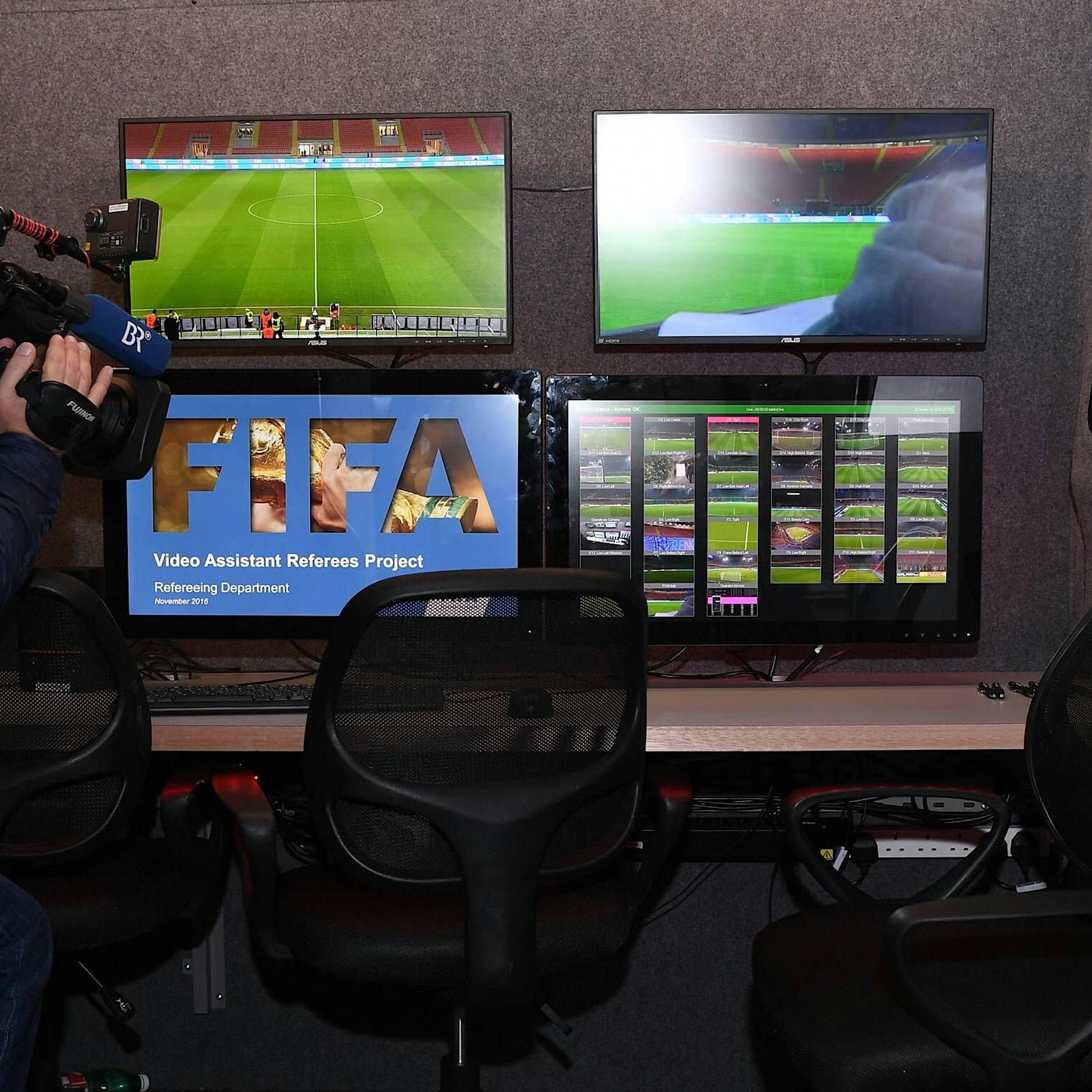 TV-Betrug: So hart wird der Fußball-Fan bei der WM manipuliert!