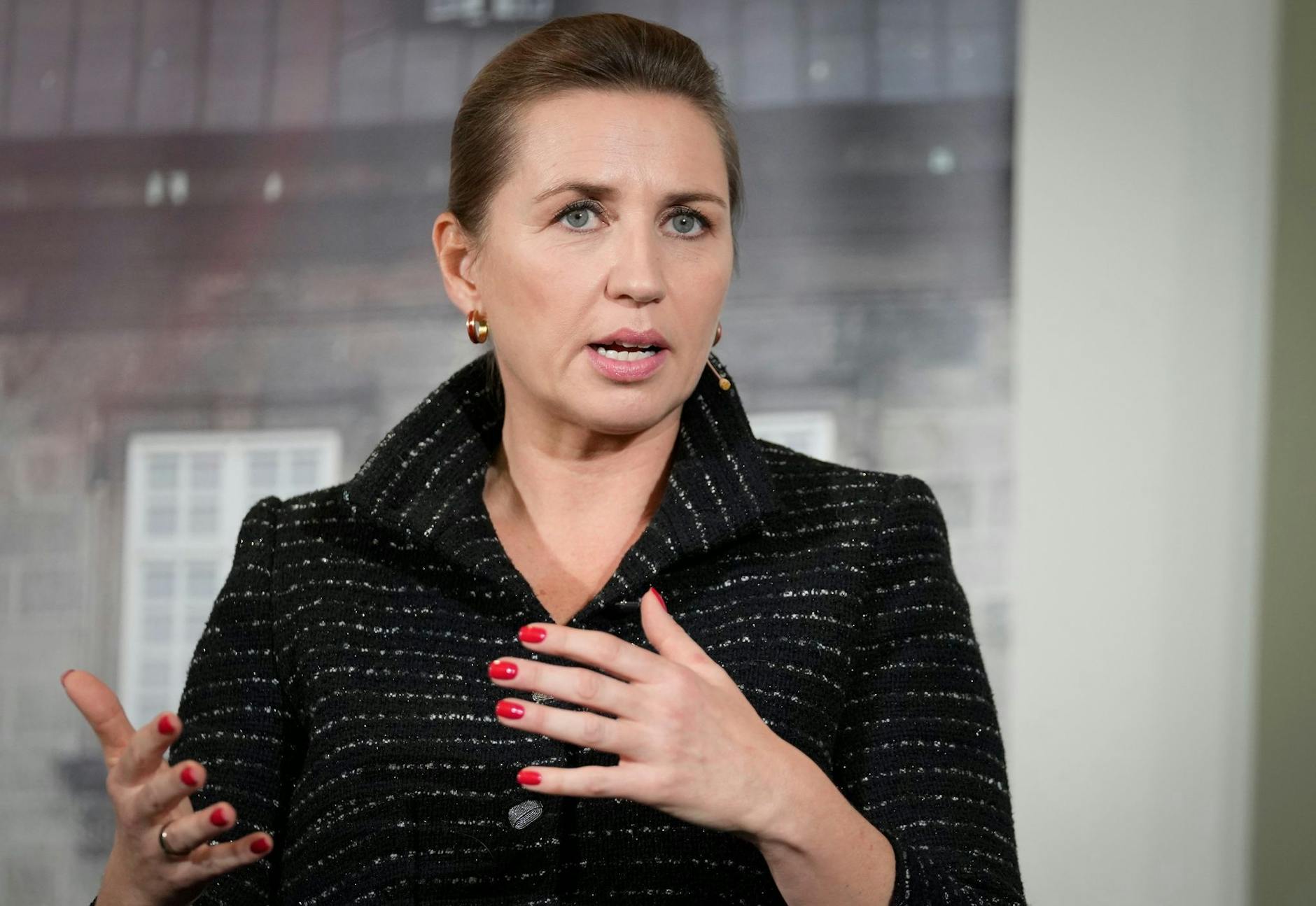 ARCHIV - Die geschäftsführende Ministerpräsidentin Dänemarks: Mette Frederiksen.