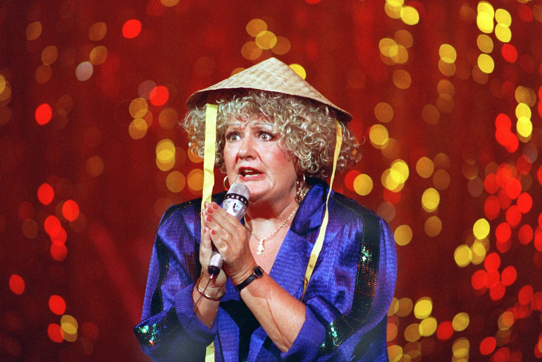 Helga Hahnemann lebte in Pankow und ist auf dem Friedhof in der Uhlandstraße begraben. Einen Platz mit ihrem Namen wird es aber in Pankow wohl nicht geben.&nbsp;