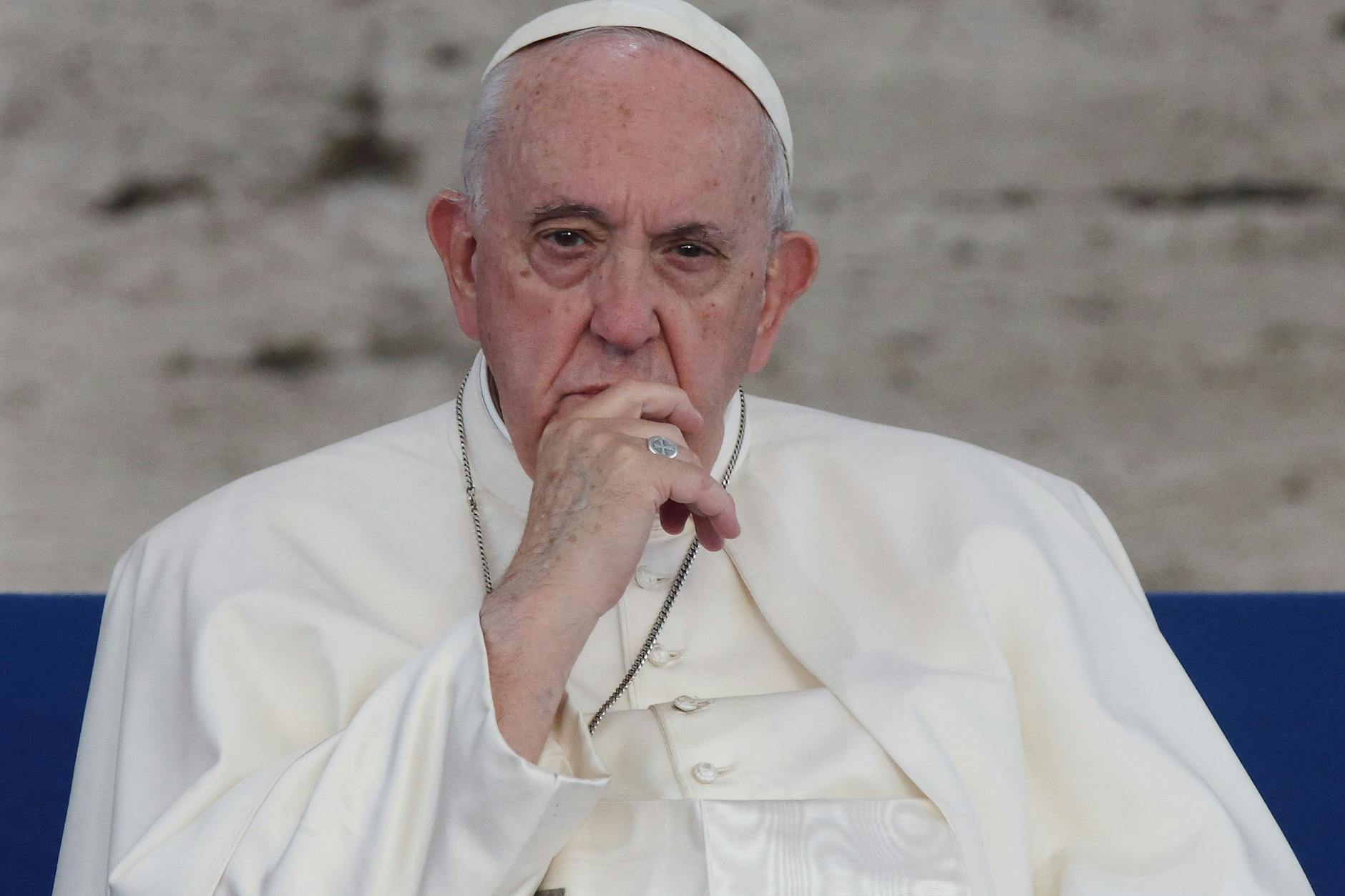 Der Papst hatte mit Aussagen zu russischen Minderheiten für Empörung gesorgt.
