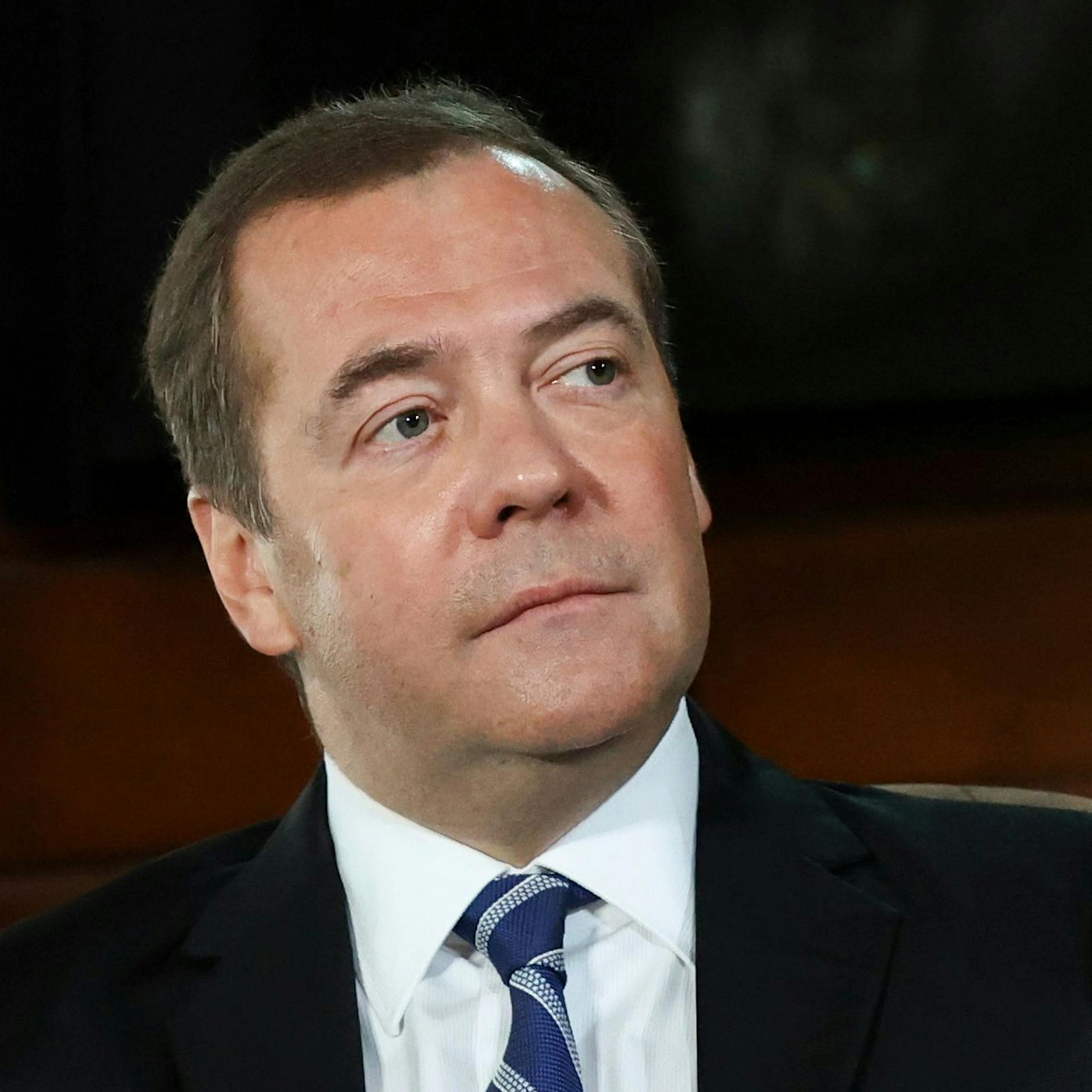 Angriffsdrohung: Russlands Ex-Präsident Medwedew geht auf die Nato los