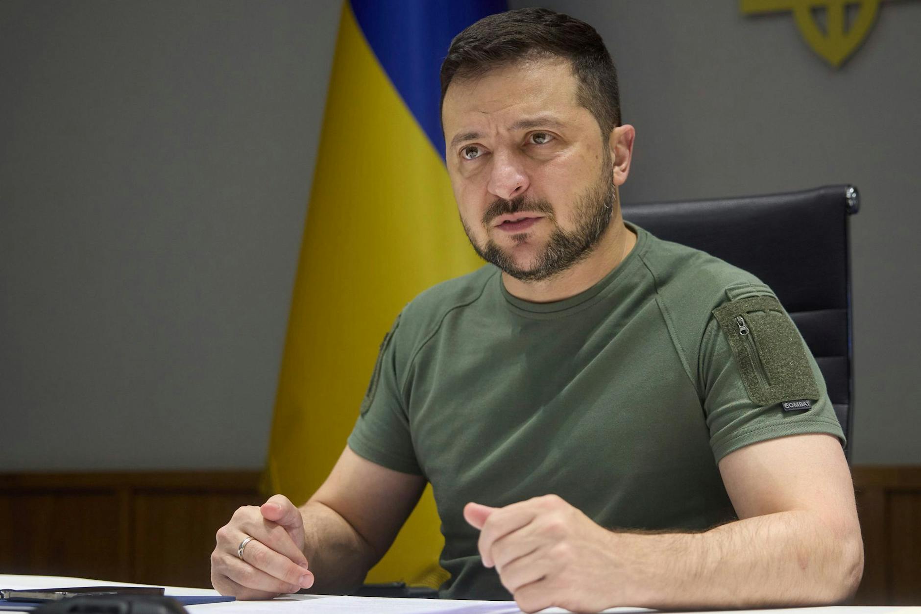 Wolodymyr Selenskyj und das ukrainische Volks sind mit dem Karlspreis ausgezeichnet worden.