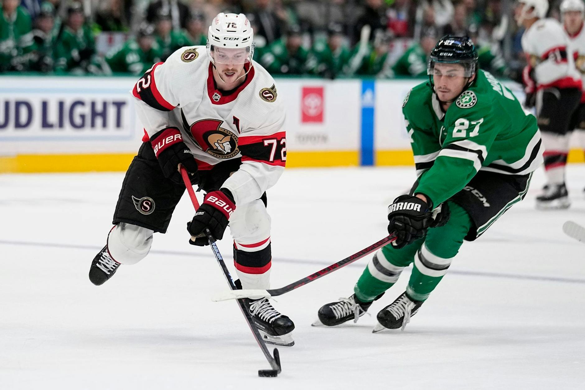Die Ottawa Senators (weiße Trikots) mussten sich knapp den Dallas Stars geschlagen geben.