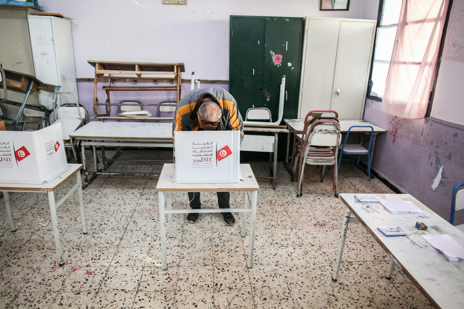 Zahnlose Volksvertretung Nur wenige Tunesier wählen neues Parlament