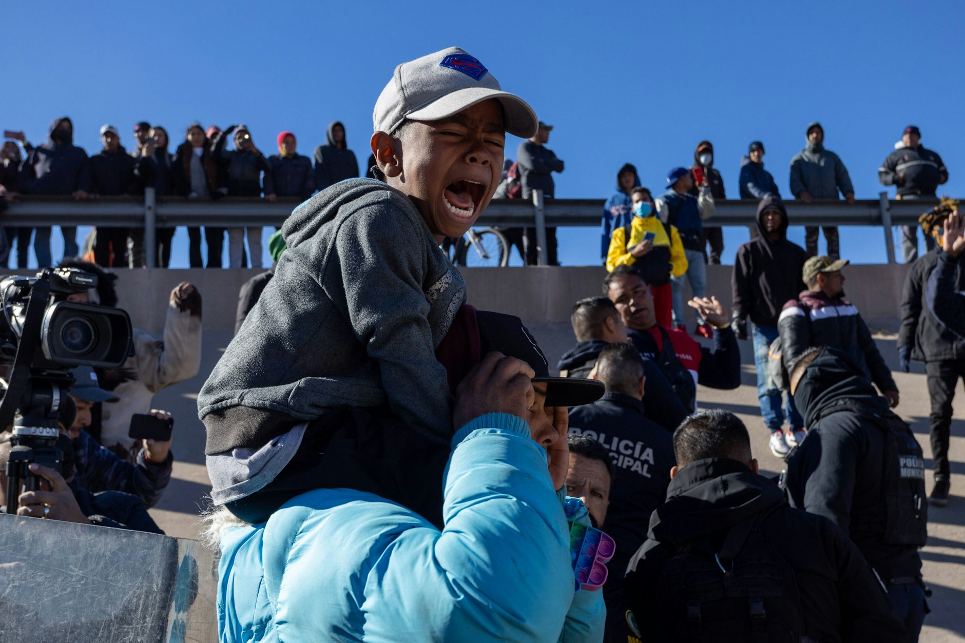 An der US-Grenze in El Paso wurden unter Title 42 zahlreiche Geflüchtete ausgewiesen.