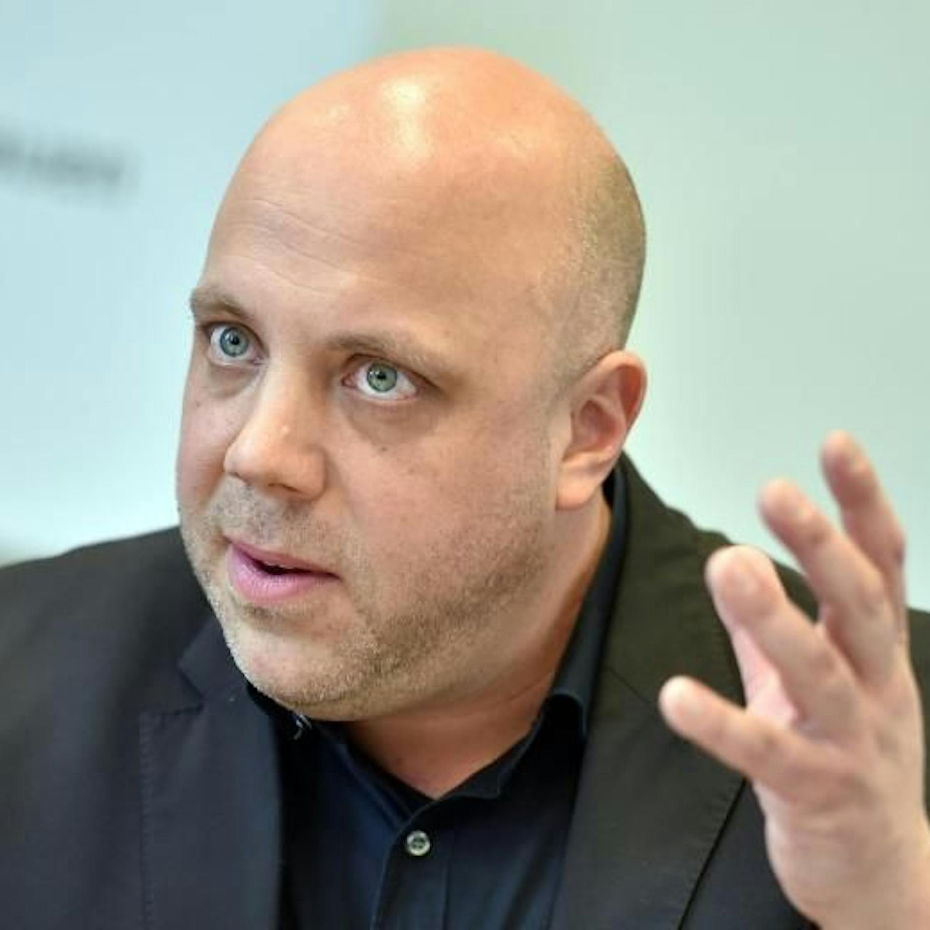 Partnerlos, keine Liebe, kein Sex: Das steckt hinter der frühen Einsamkeit