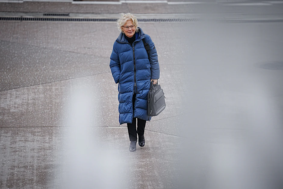 Erst hatte sie kein Glück und dann kam auch noch Pech hinzu: Christine Lambrecht (SPD), Bundesministerin der Verteidigung, steht seit Beginn ihrer Amtszeit in der Kritik.