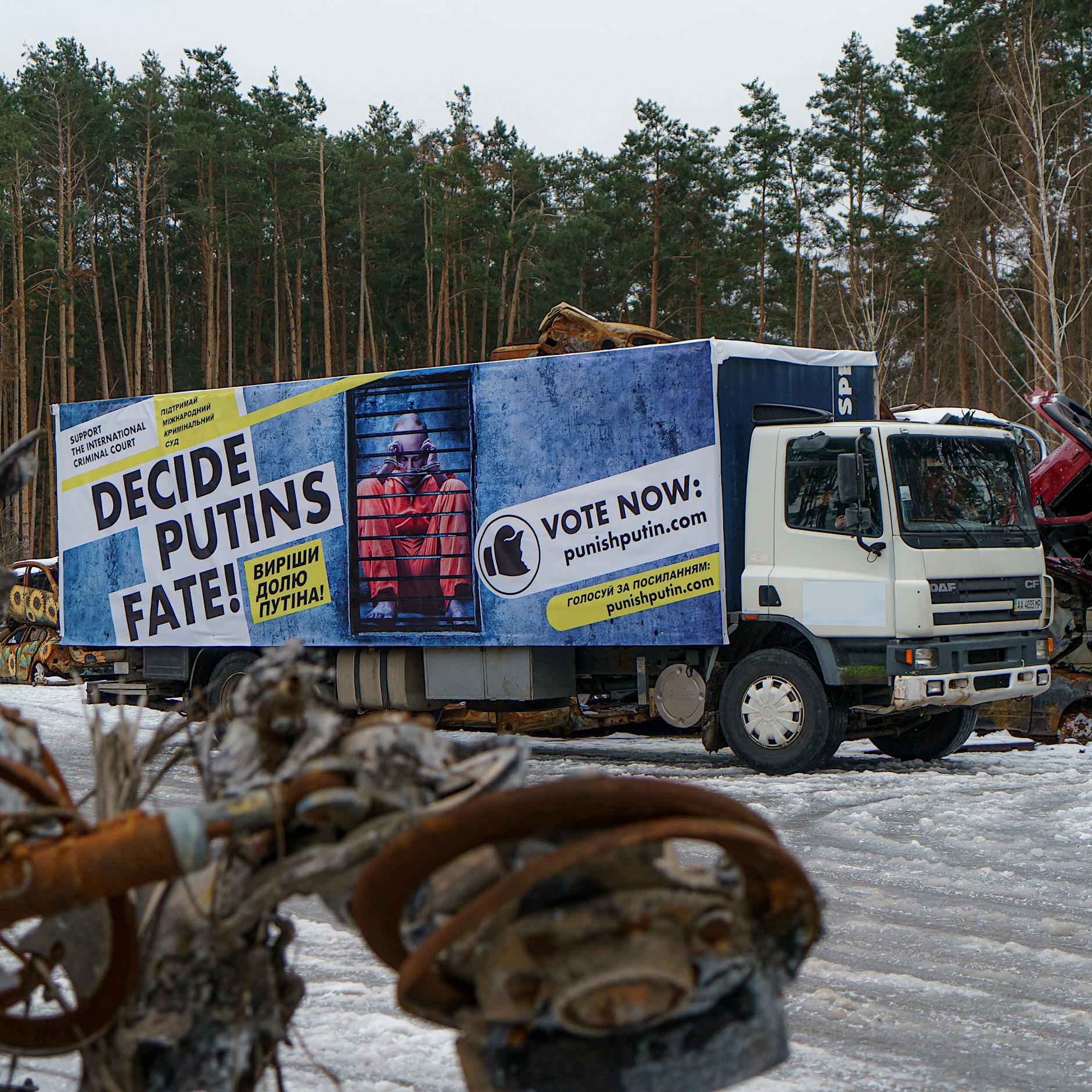 Soll Putin selbst an die Front? Berliner Satire-Gruppe lässt darüber abstimmen