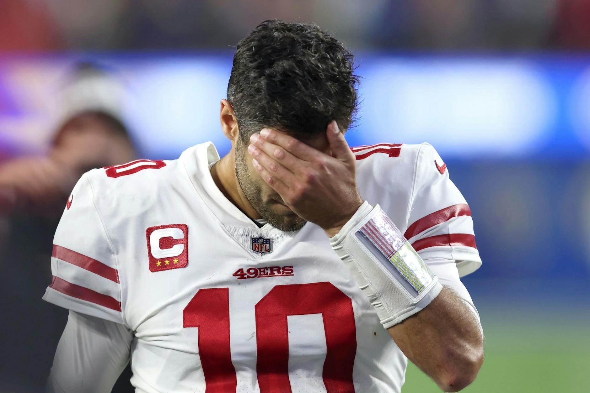 ARCHIV - Der Quarterback hat sich den Fuß gebrochen und fällt für den Rest der Saison aus.