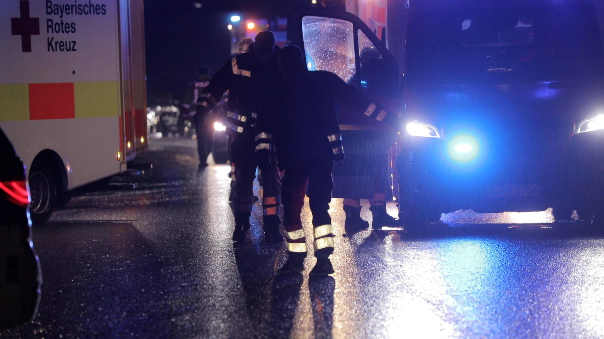 Thüringen: Drei Tote Bei Geisterfahrer-Unfall Auf Der A38