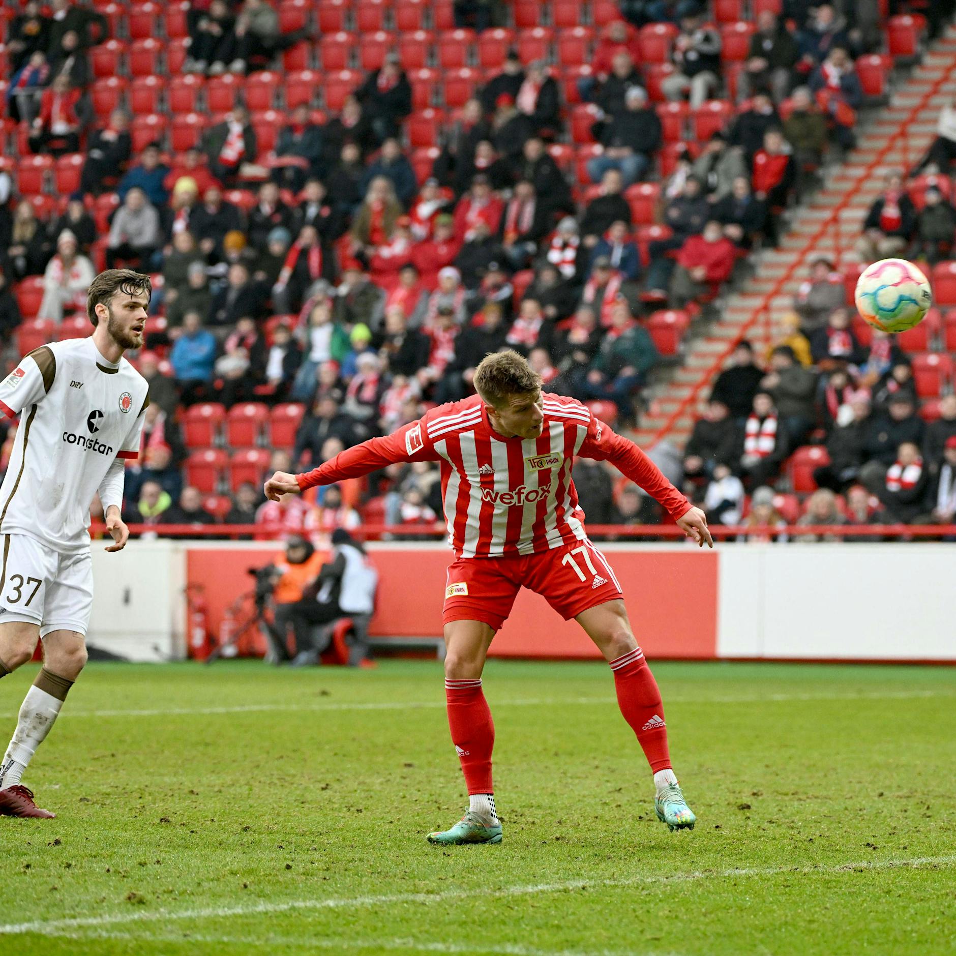 Achterbahnfahrt gegen St. Pauli: Kevin Behrens rettet die weiße Testweste des 1. FC Union