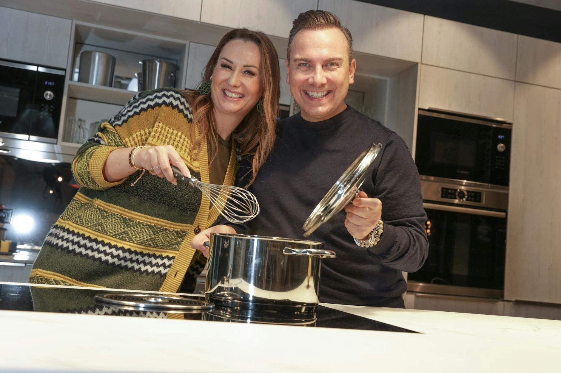 PRODUKTION - Sternekoch Tim Raue und seine Ehefrau Katharina in Berlin.