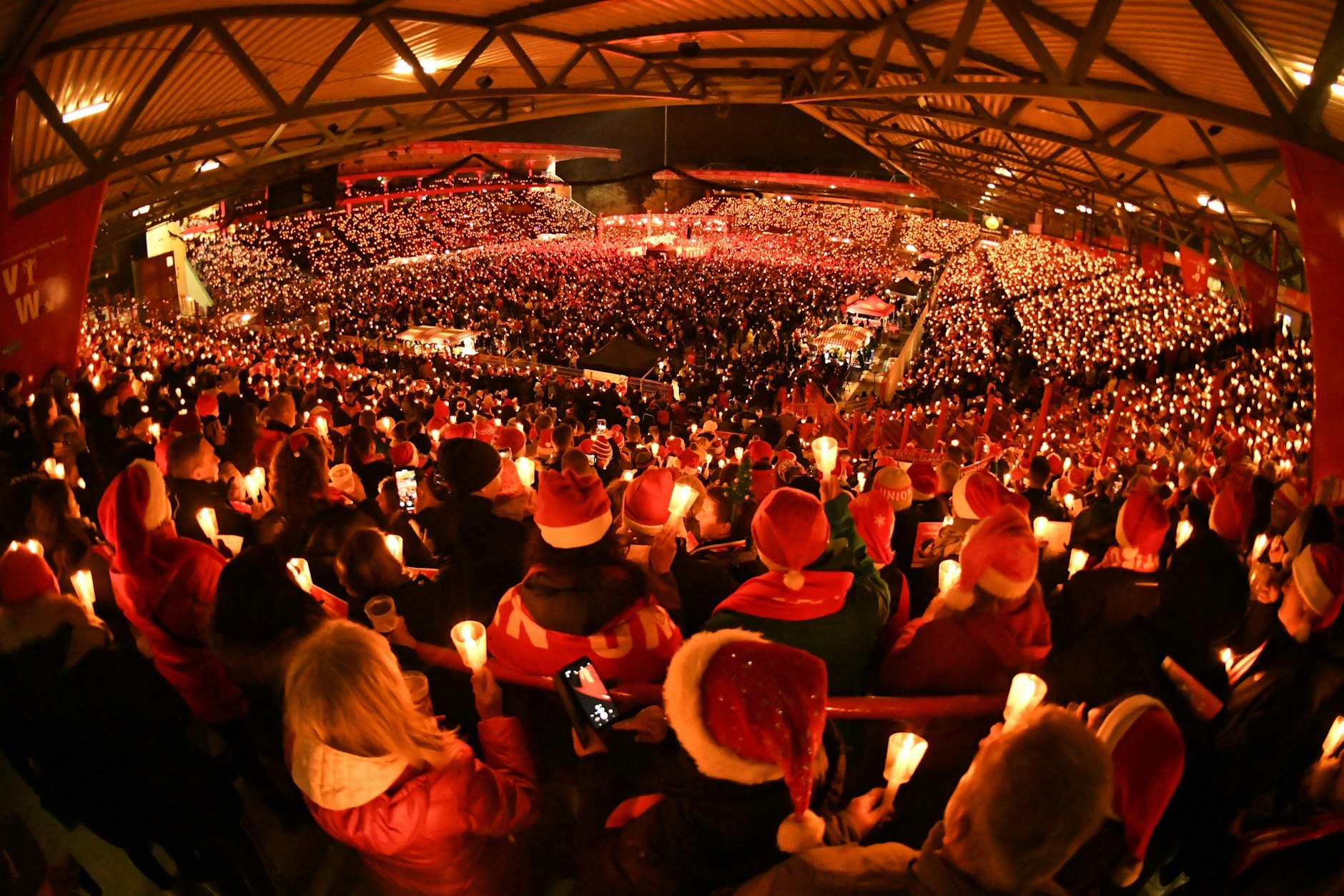 2019 fand das&nbsp; 17. Weihnachtssingen im Stadion An der Alten Försterei statt.&nbsp;