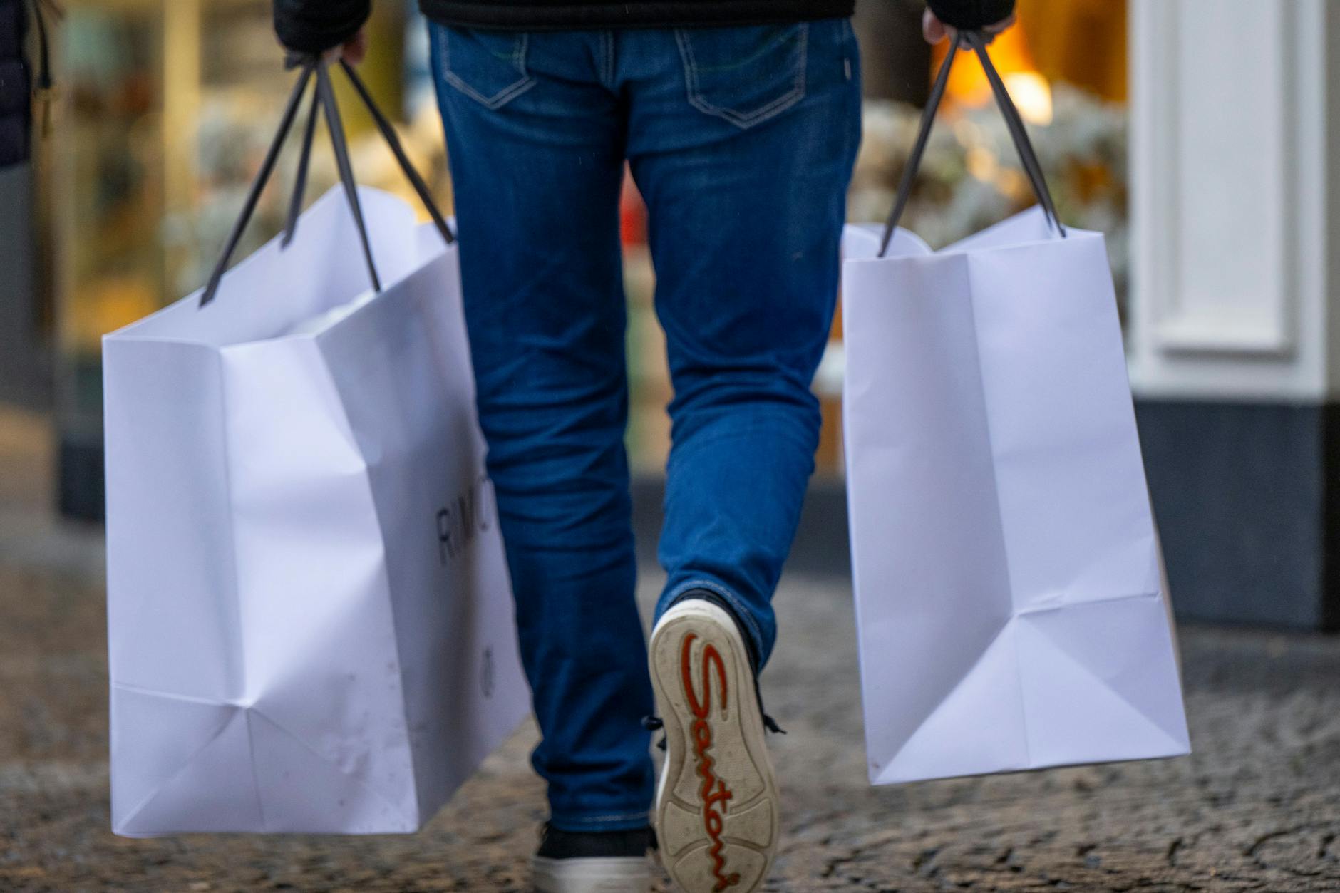 Last-Minute-Shopper haben auch am 24. Dezember noch die Chance auf einen erfolgreichen Festtagseinkauf.
