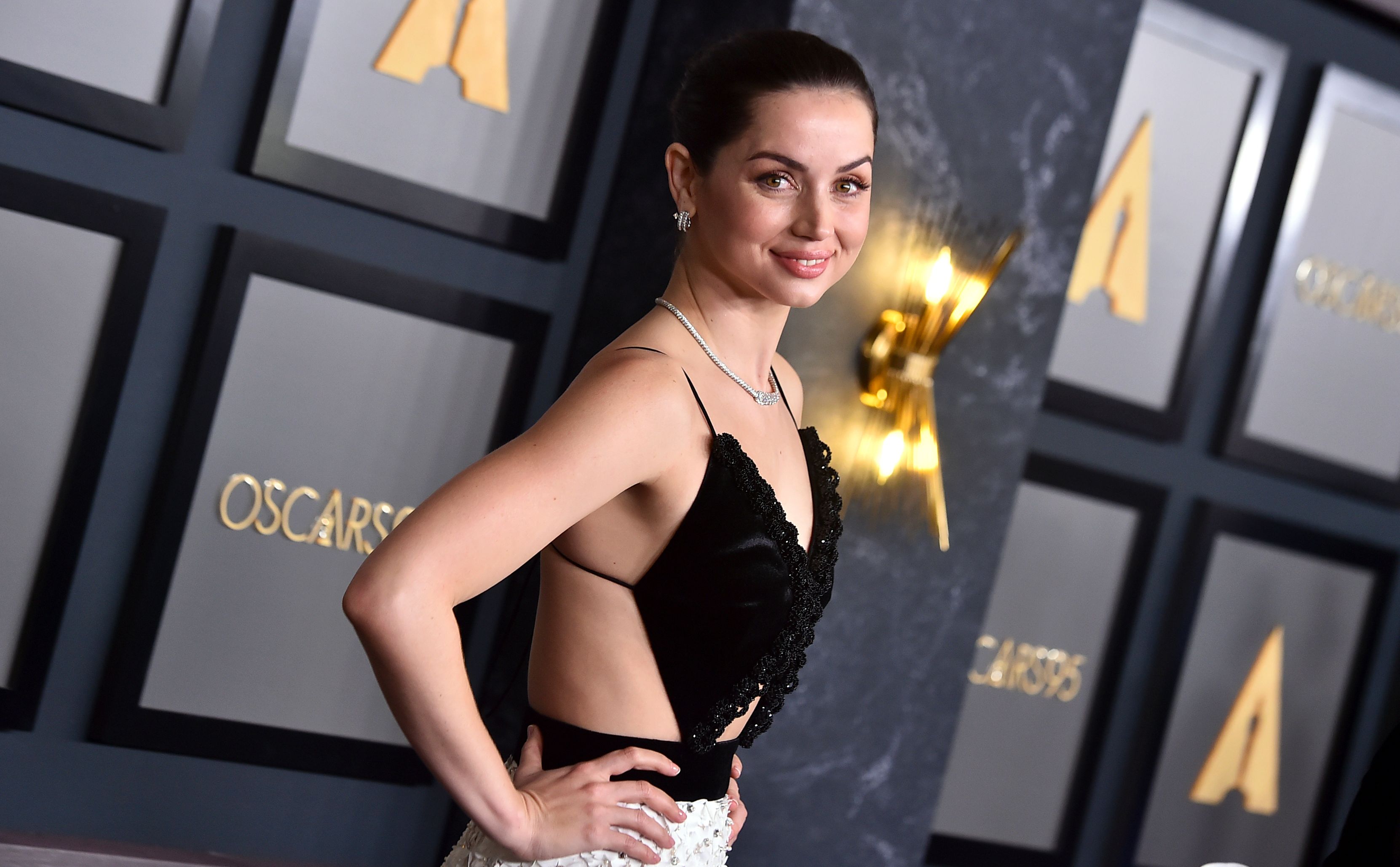 Image - Hollywood-Star Ana de Armas aus Film geschnitten – Fans verklagen Produktionsfirma