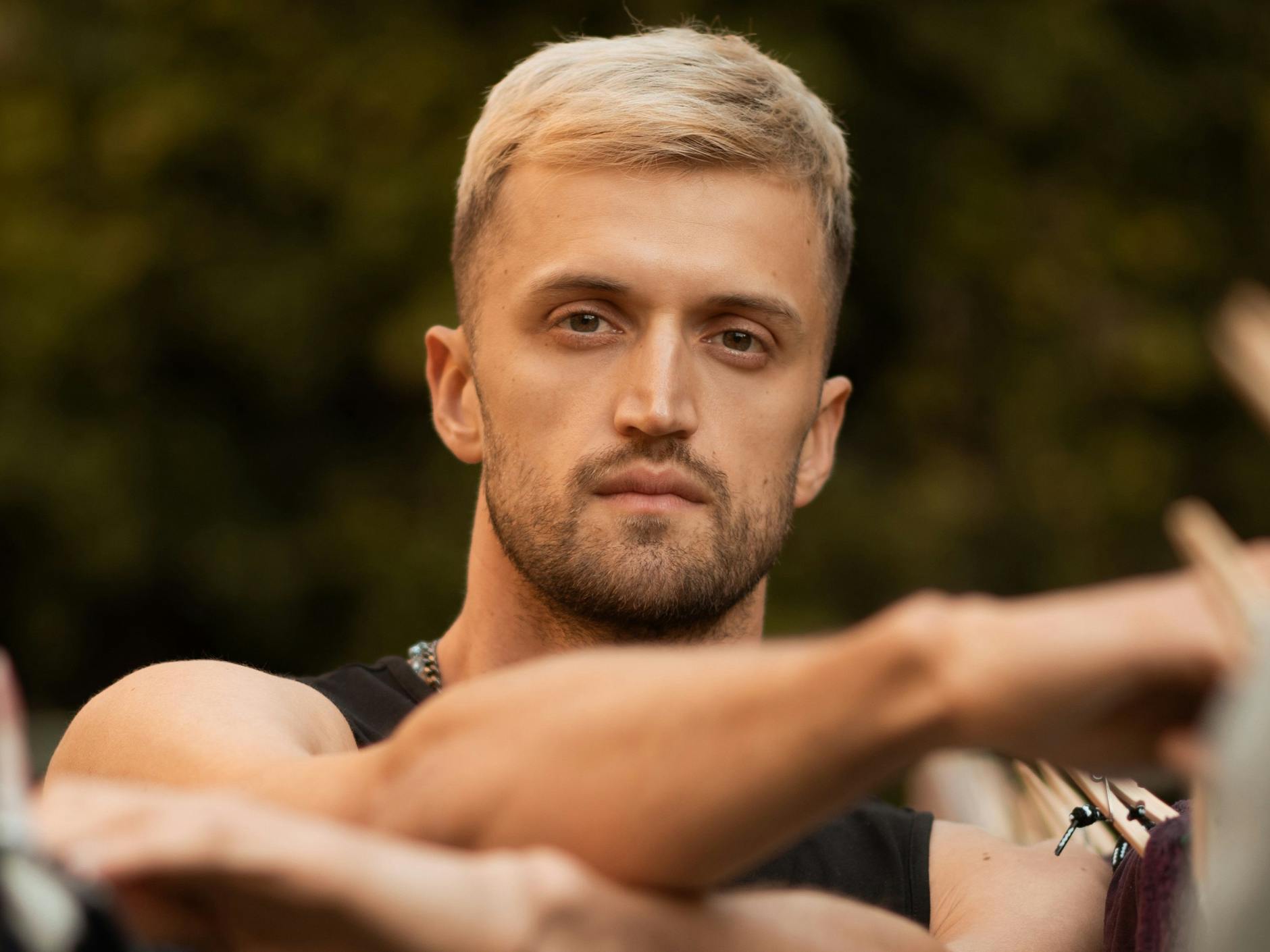 Norman Shelest verließ bereits 2018 die Ukraine, um seinen Verlobten zu heiraten.