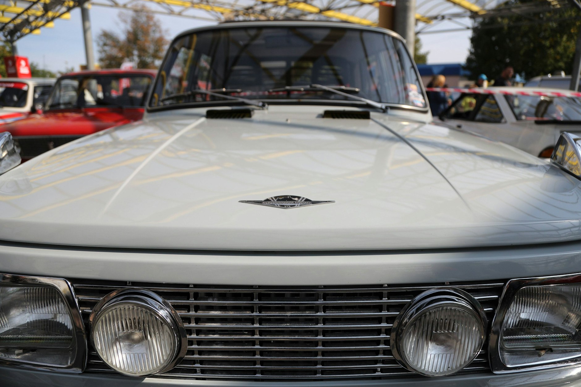 Als Oldtimer dürfen laut Definition des Bundesamtes Fahrzeuge und Anhänger bezeichnet werden, die vor mindestens 30 Jahren erstmals zugelassen wurden. (Symbolbild)