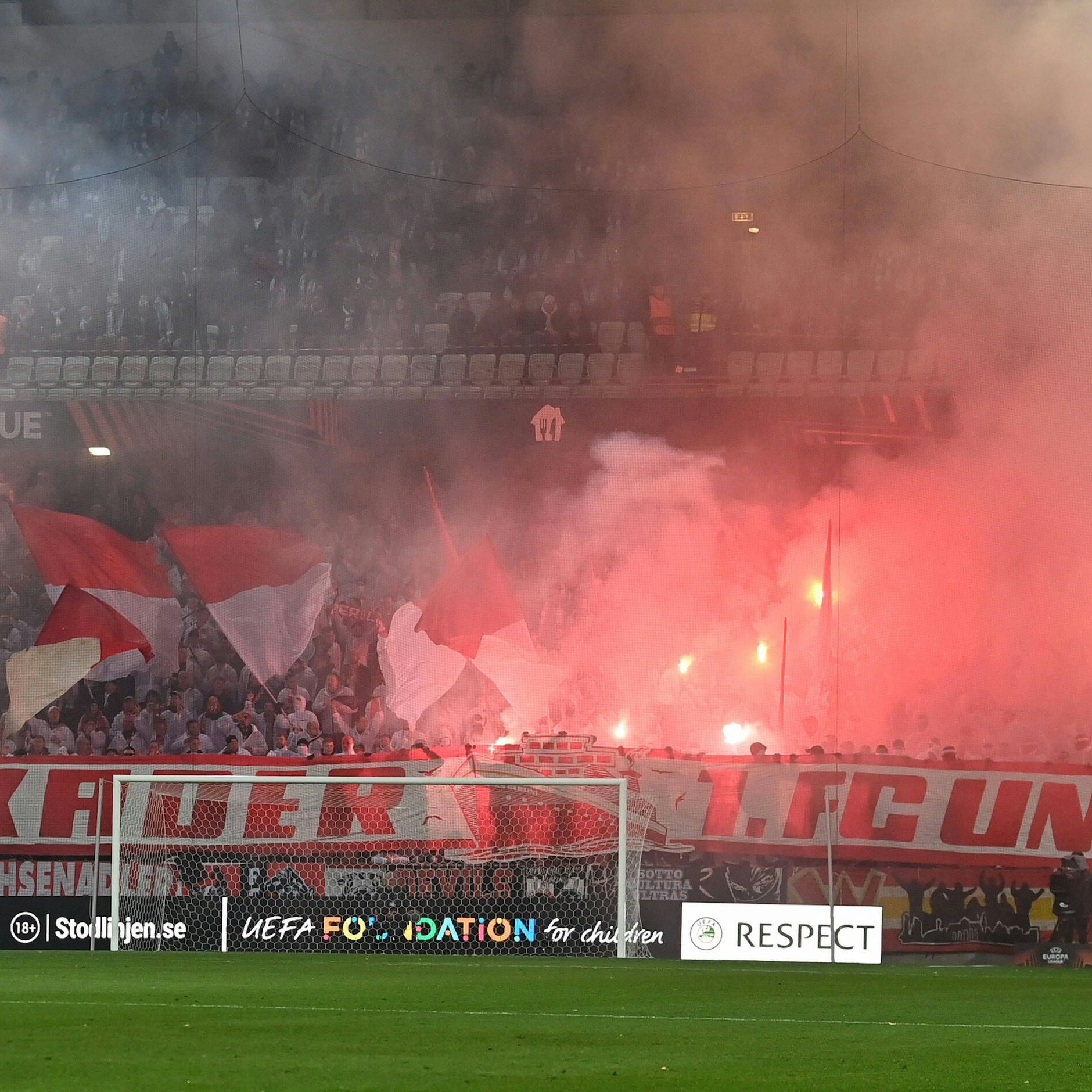 Das kam bei den meisten nicht gut an. Einige Union-Anhänger zündelten beim Euro-Auftritt in Malmö.&nbsp;