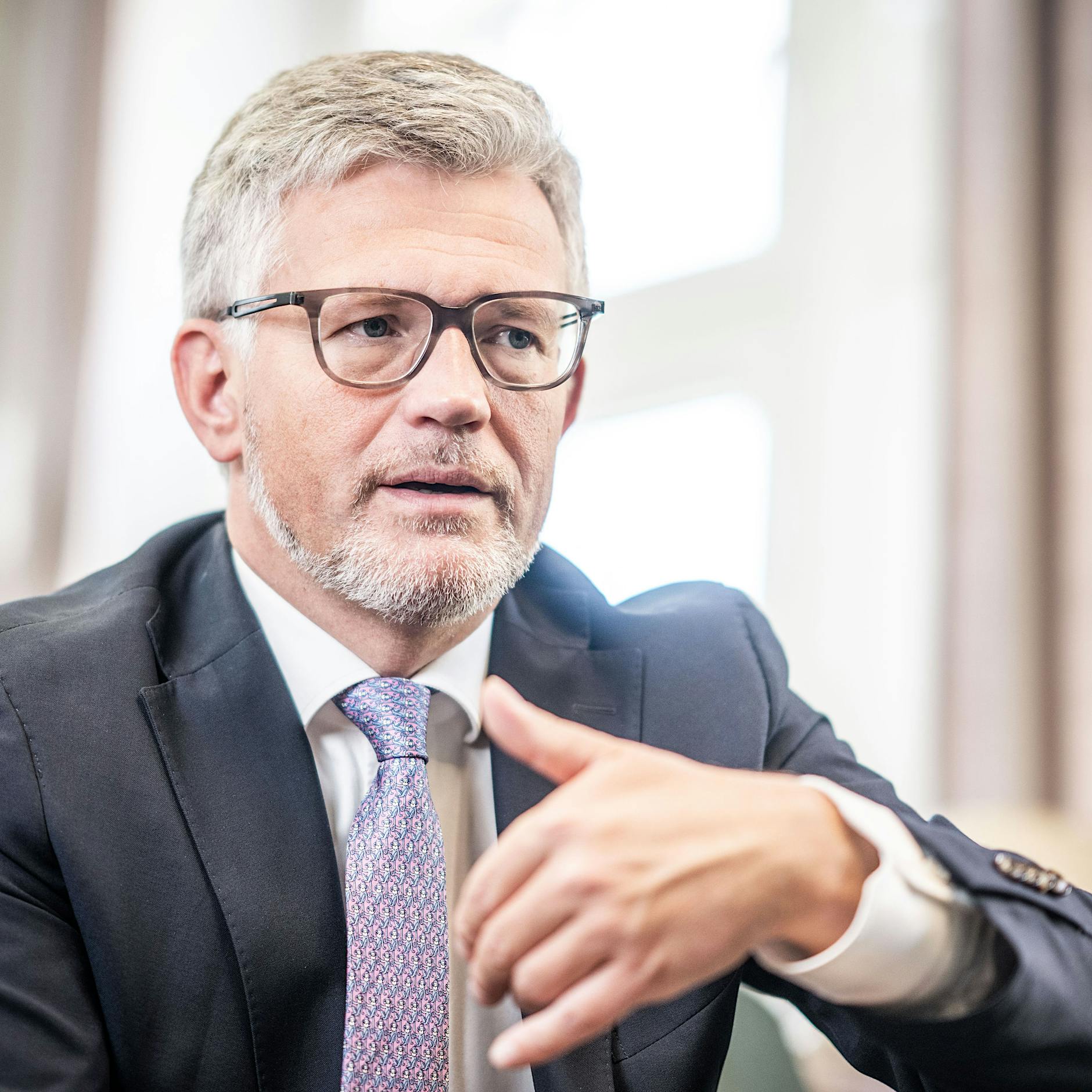 Melnyk: „Experten sagen, Deutschland wird Kampfjets liefern“