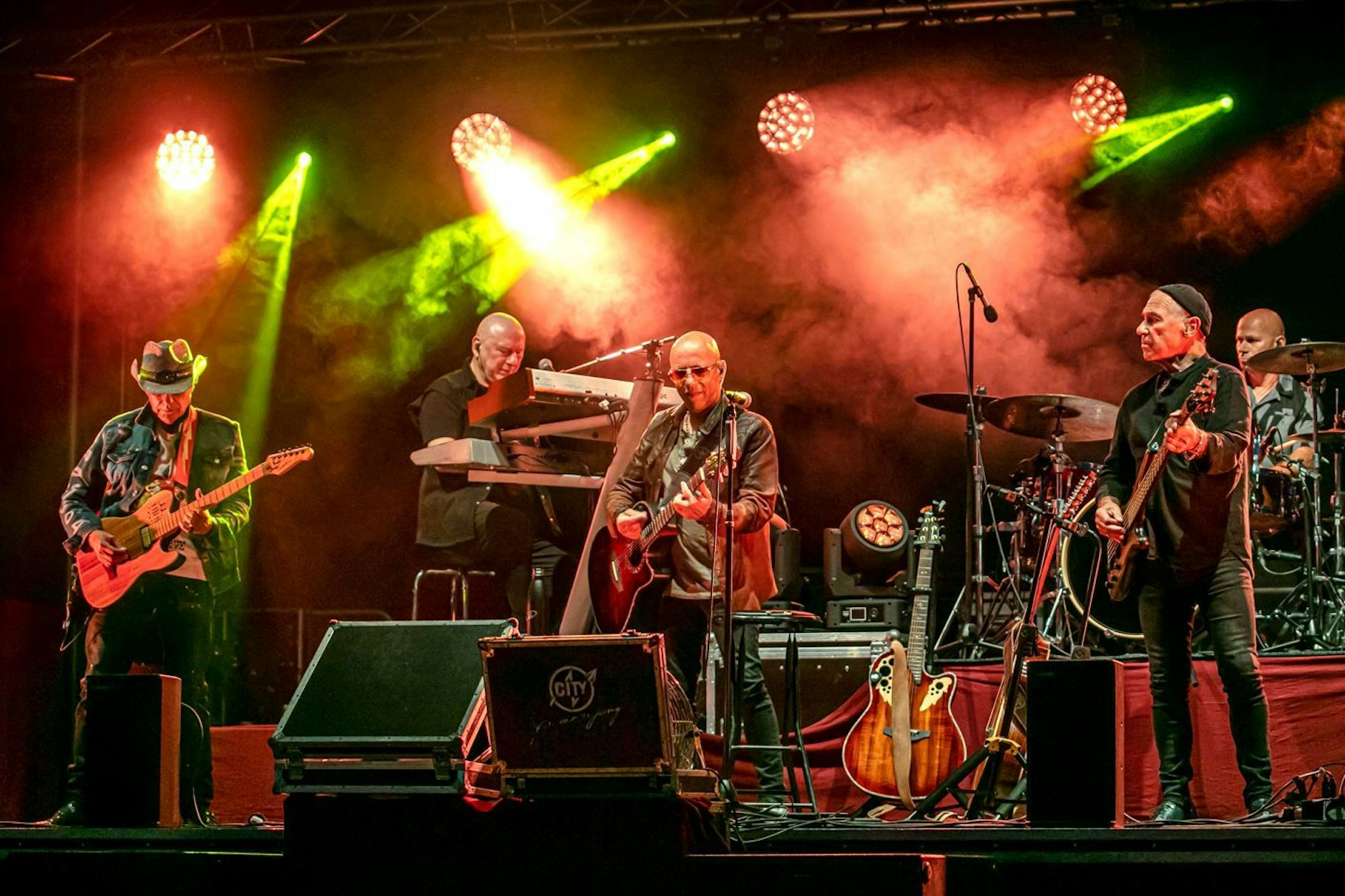 Die Ostrock-Band City um Toni Krahl bei einem Liveauftritt (Archivbild)