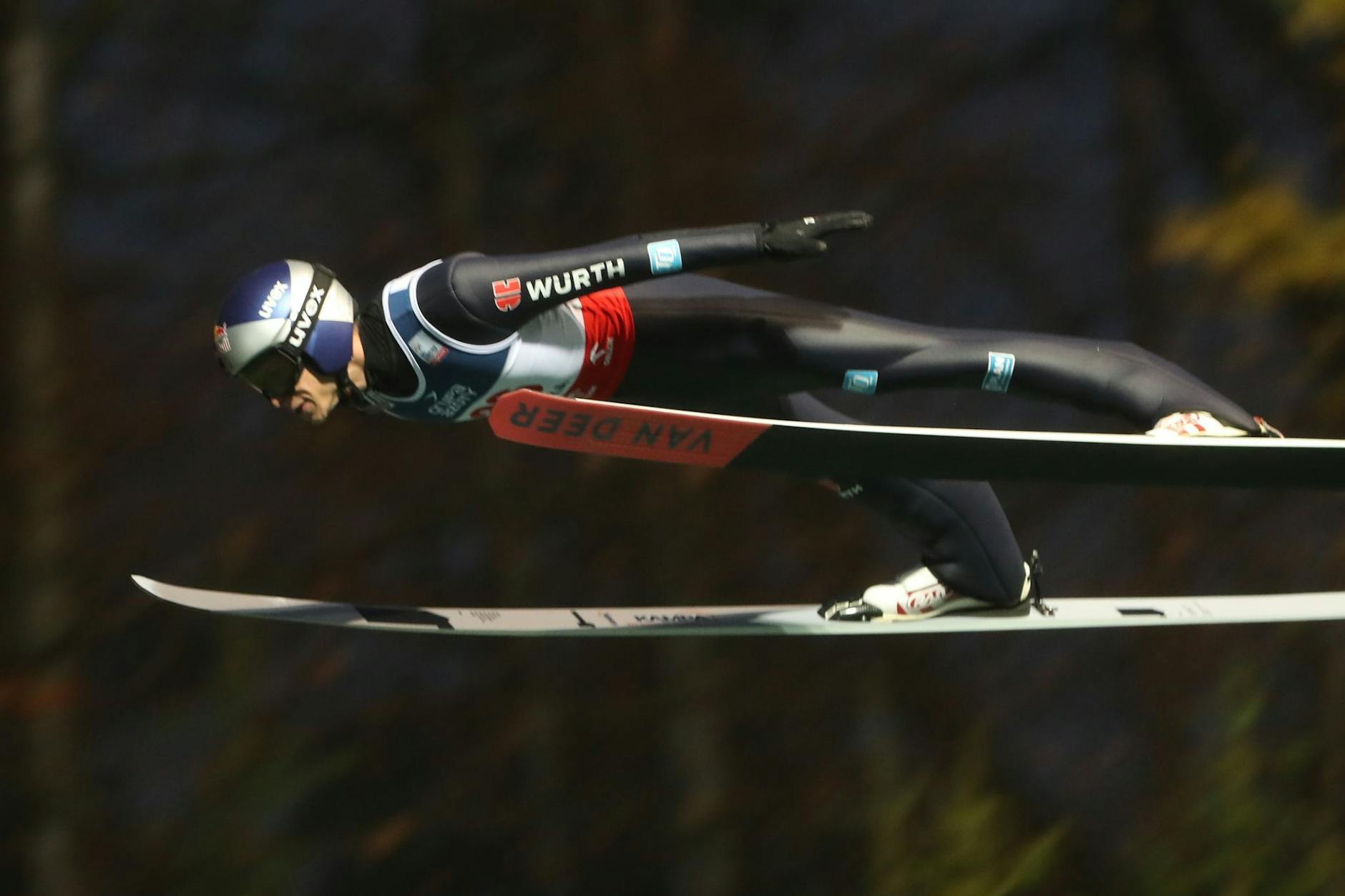 ARCHIV - Bester DSV-Adler in Engelberg: Andreas Wellinger.