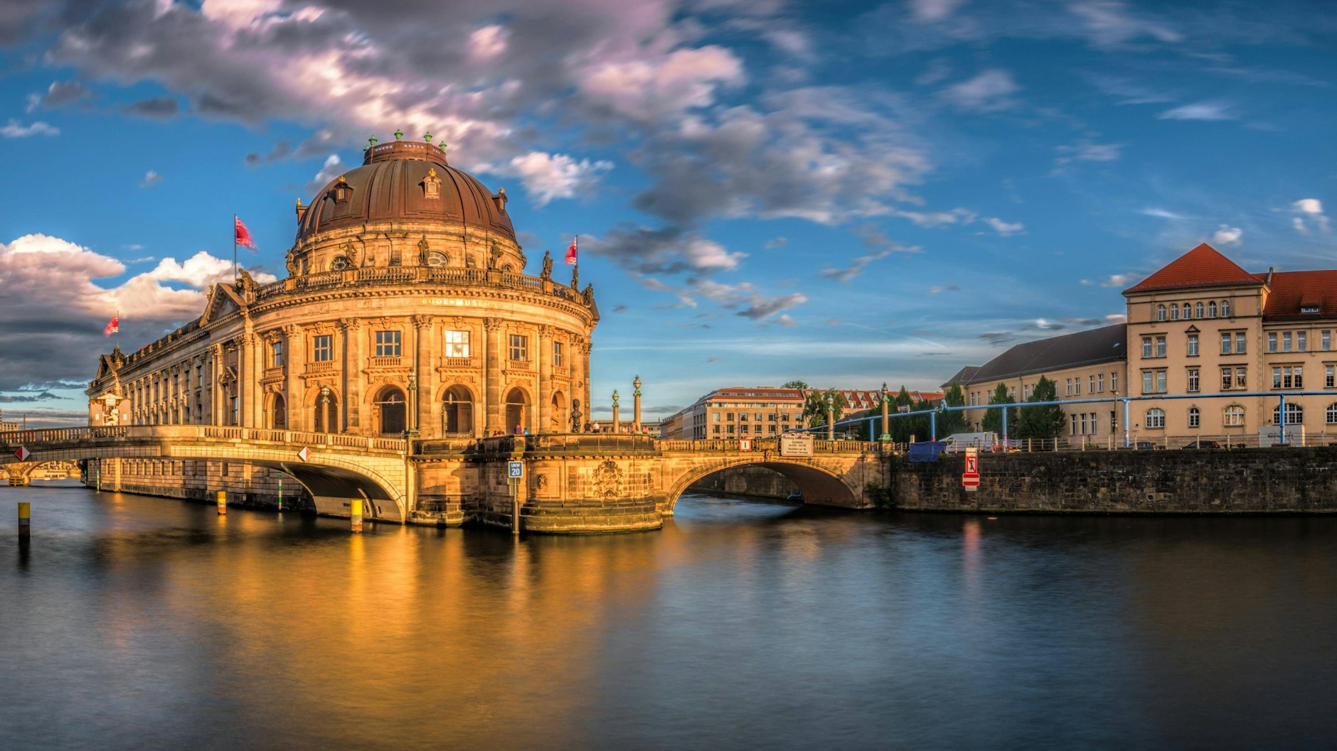 Das Bode-Museum auf der Museumsinsel im Ostteil Berlins - auch sie gehört zur Stiftung Preußischer Kulturbesitz.