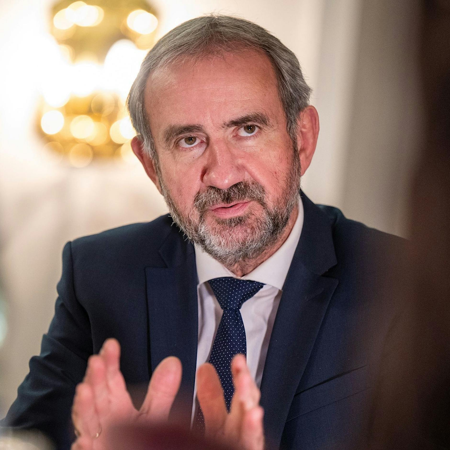 Parzinger: Rückgaben von Benin-Bronzen Königsweg