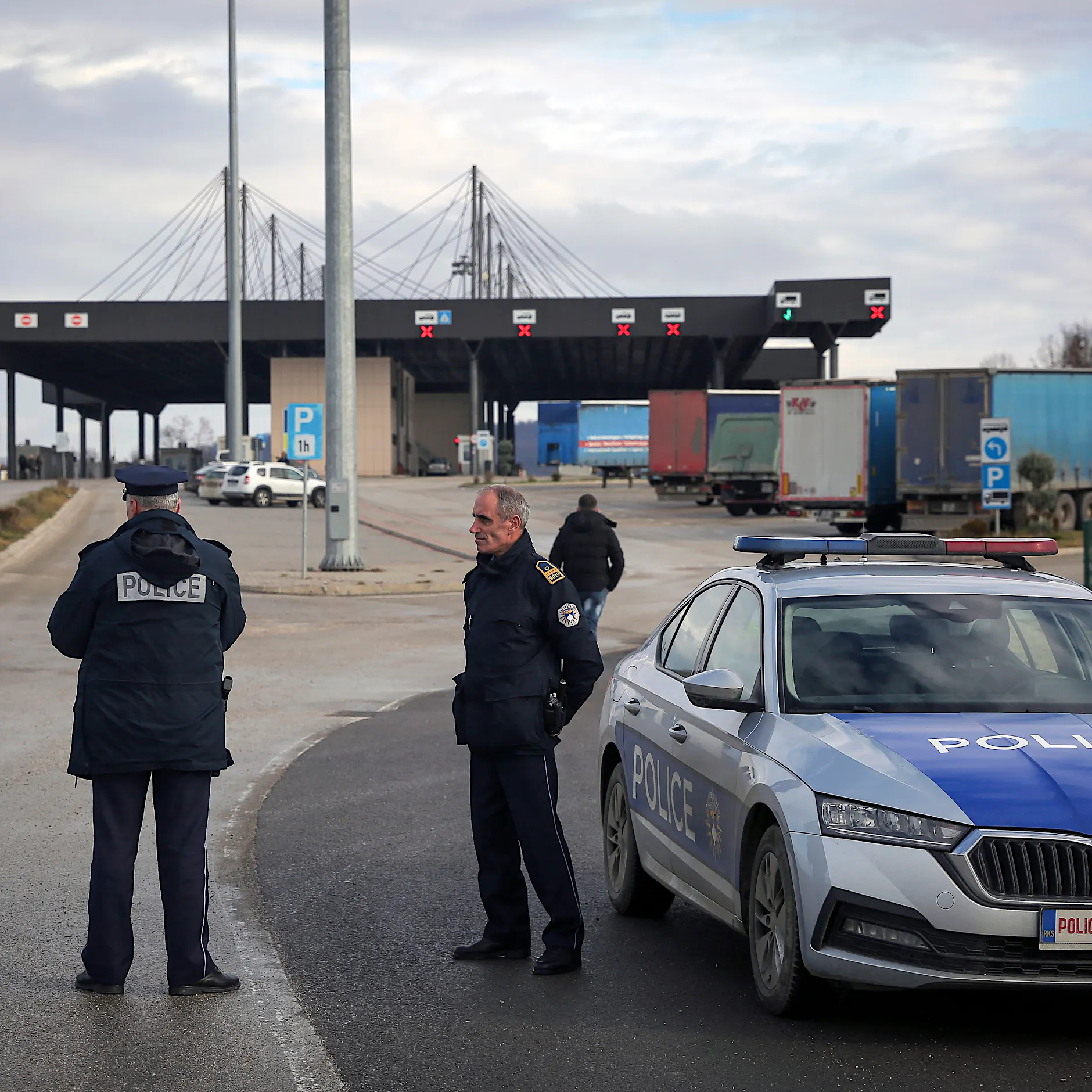 Deutschland fordert Räumung serbischer Barrikaden im Kosovo