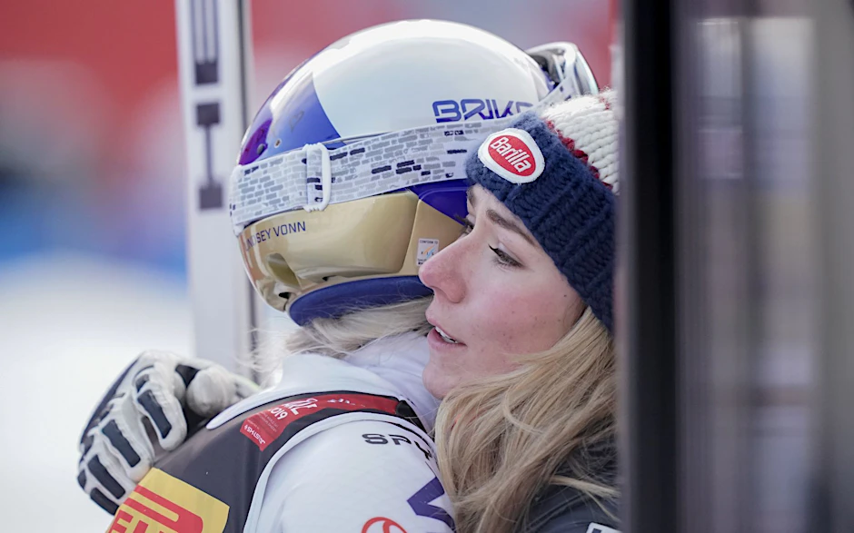 ARCHIV - Zweimal Weltklasse aus den USA: Lindsey Vonn (l) und Mikaela Shiffrin.  