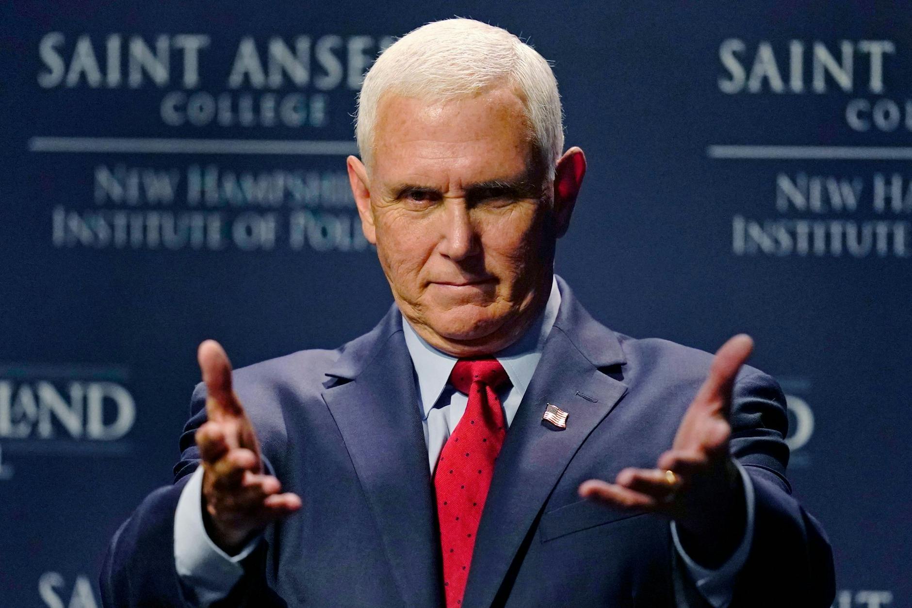 ARCHIV - Der ehemalige US-Vizepräsident Mike Pence von den Republikanern.
