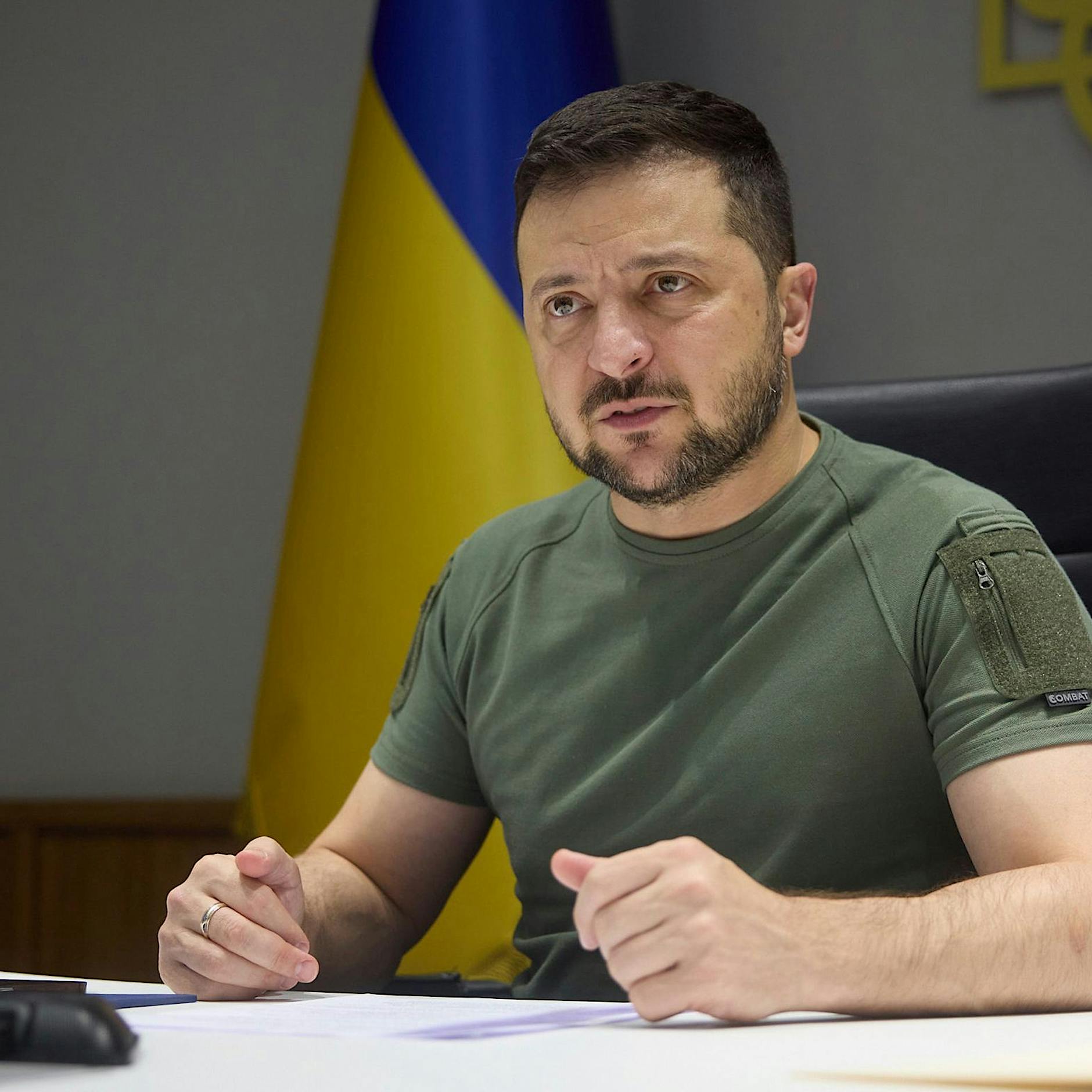 Selenskyj spricht mit IOC-Chef: Russland komplett isolieren