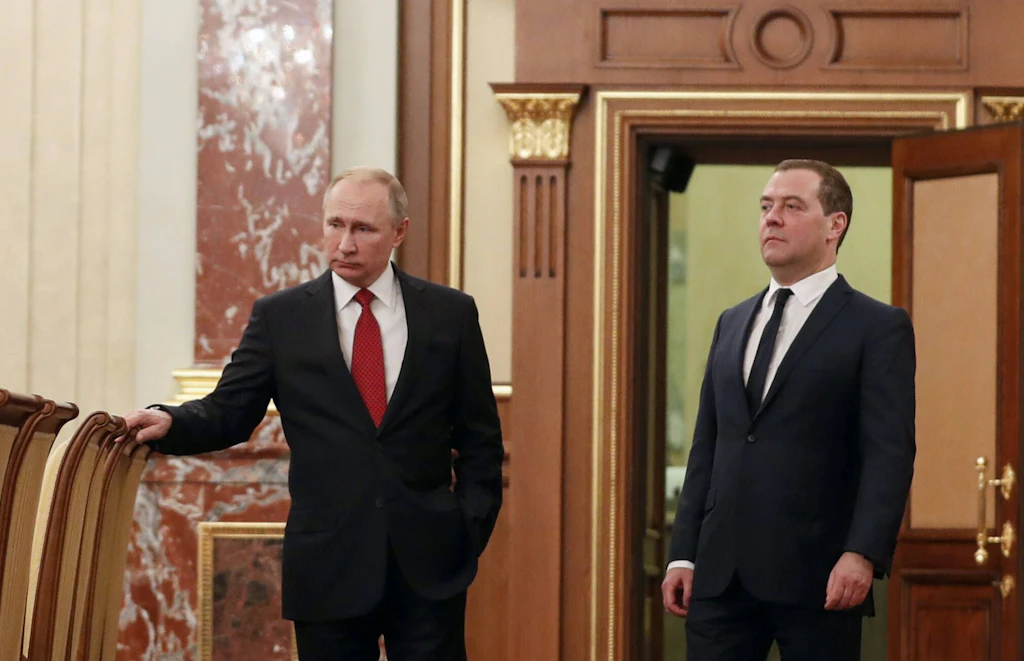 „Being Dmitri Medwedew“: Eine Reise in den Kopf des Putinisten