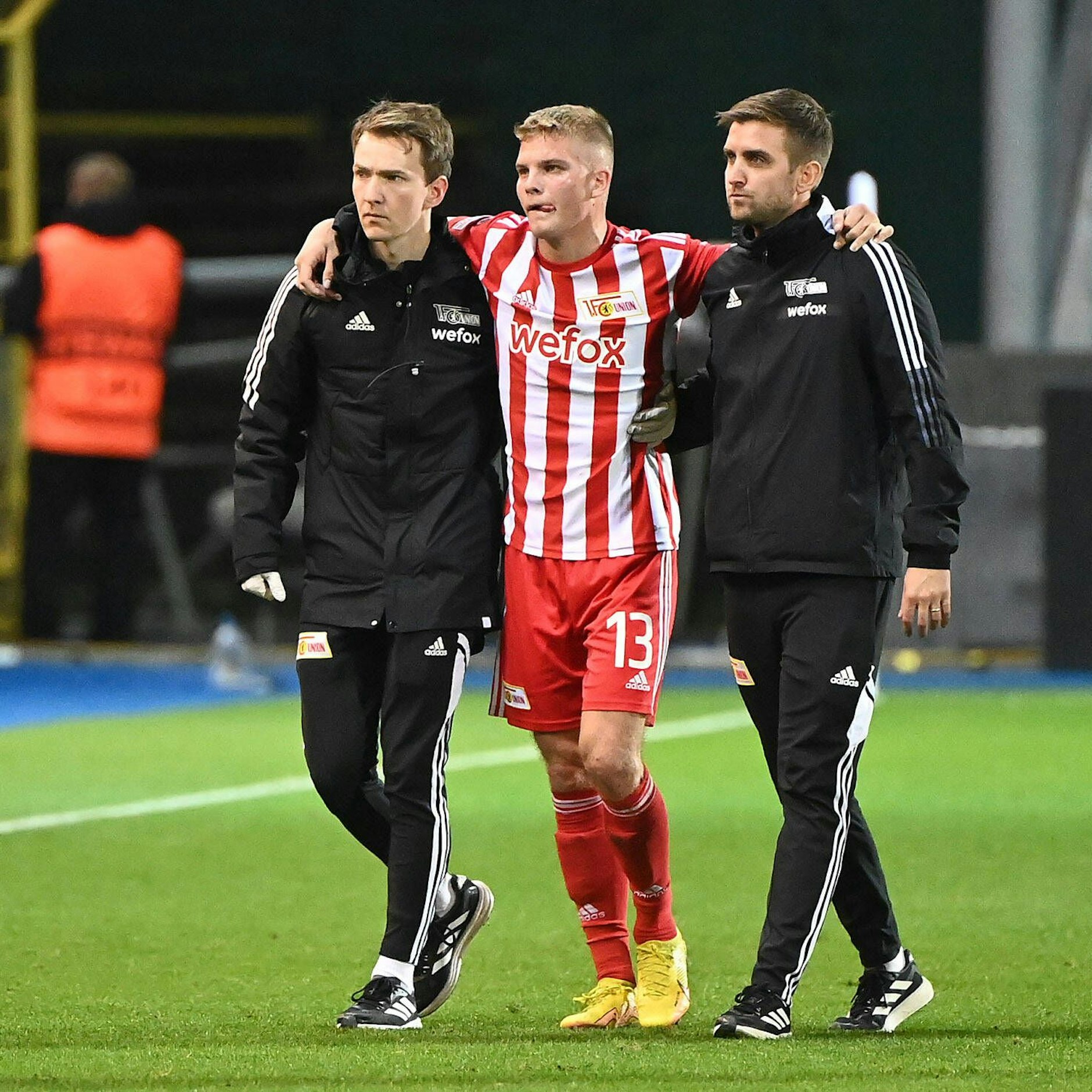 Am 3. November zog sich András Schäfer den Fußbruch beim 2:1 bei Royale Union Saint-Gilloise zu.