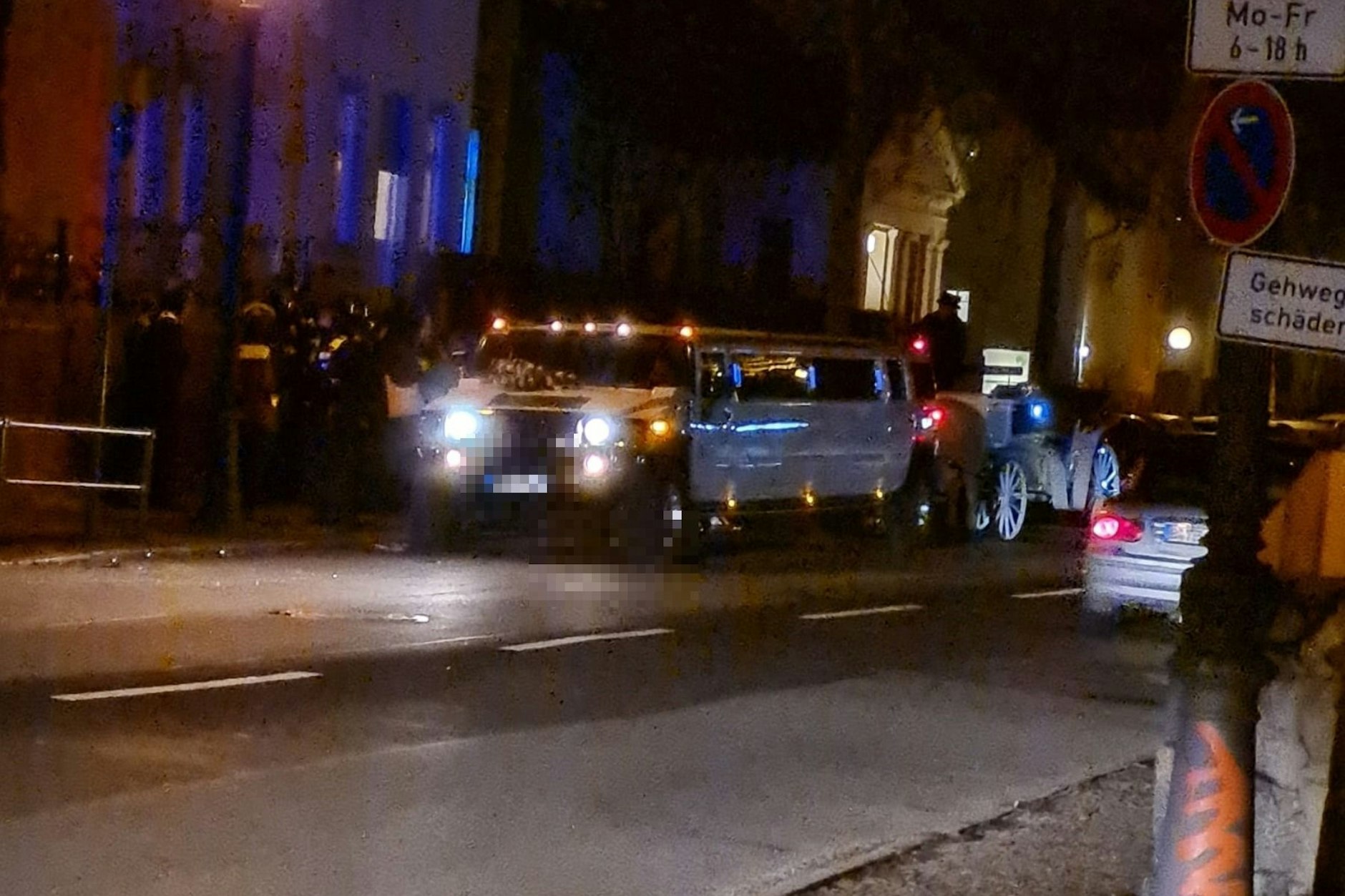 Die Polizeirazzia am Dienstagabend in Buckow.