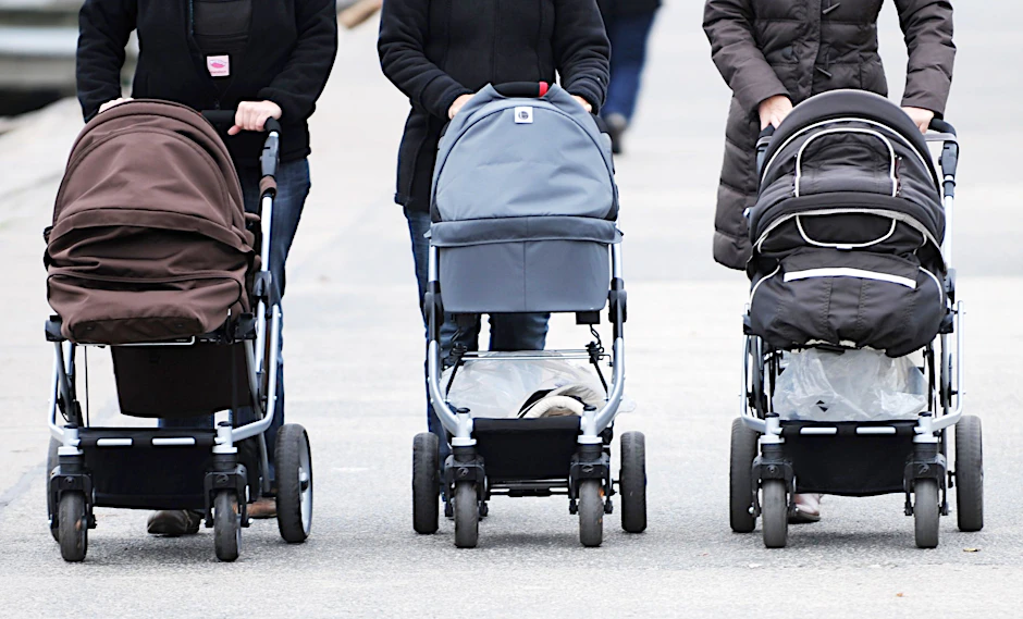 Kinderwagen auf der Straße: Was sind die aktuellen Trends bei Vornamen?&nbsp;