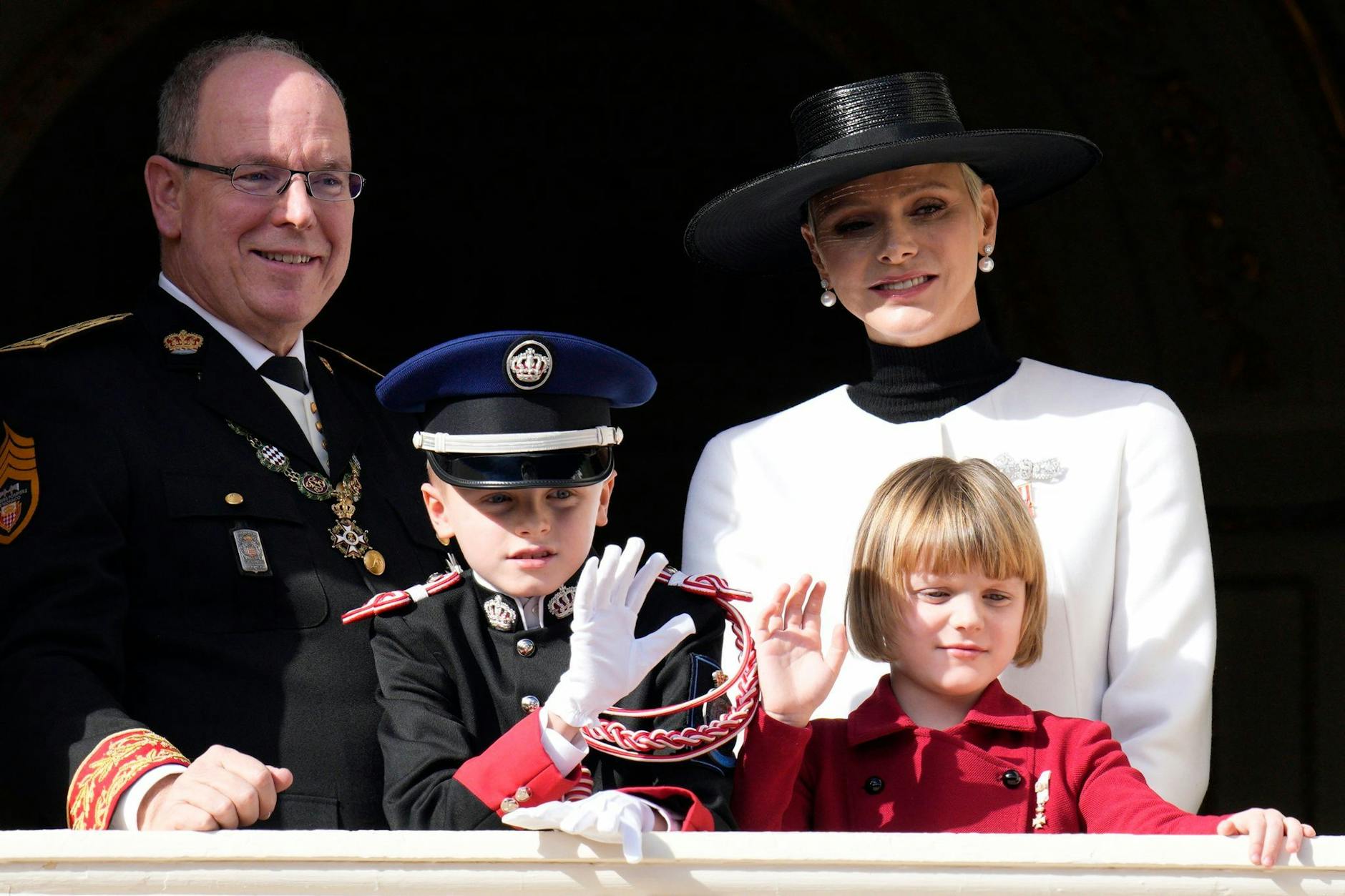 ARCHIV - Die monegassische Fürstenfamilie ist in diesem Jahr wieder in Monaco vereint.
