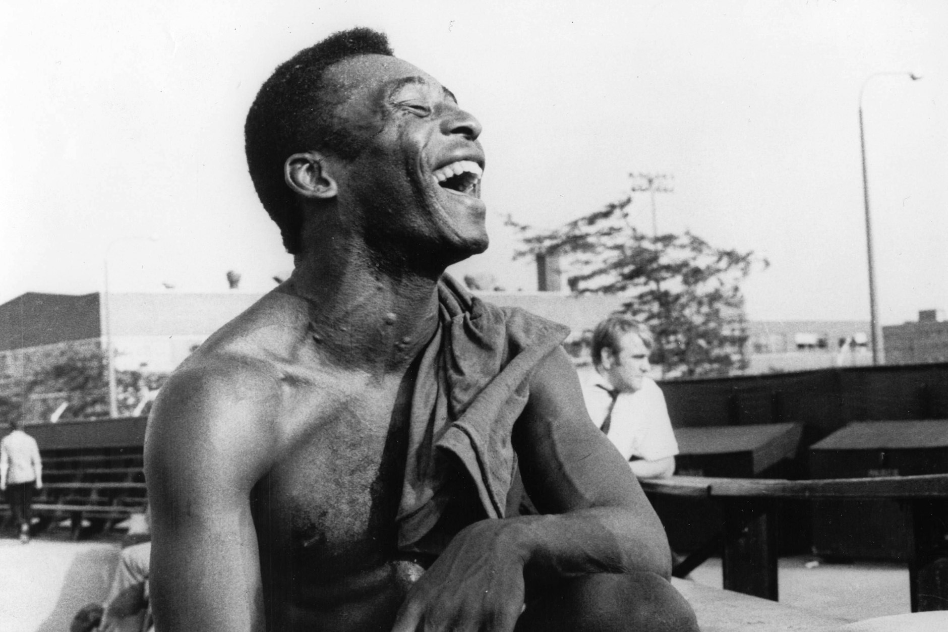 Pele brachte der Welt so viel Freude mit seiner Magie und Menschlichkeit. Donnerstag verstarb der brasilianische König des Fußballs mit 82 Jahren.