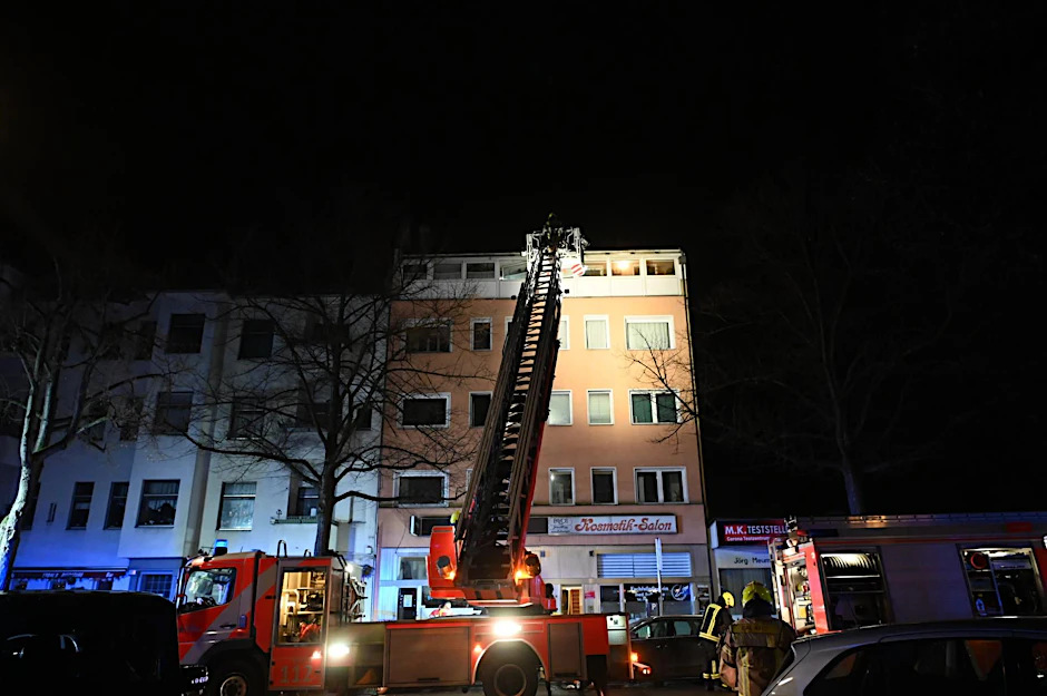 Die Feuerwehr war mit 56 Einsatzkräften vor Ort.