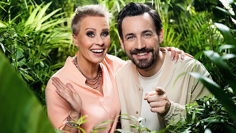 Da ist wer im Busch! Sonja Zietlow, sandgestrahlte RTL-Allzweckwaffe, und ihr neuer Sidekick Jan Köppen werden gemeinsam durch das Dschungelcamp führen.&nbsp;