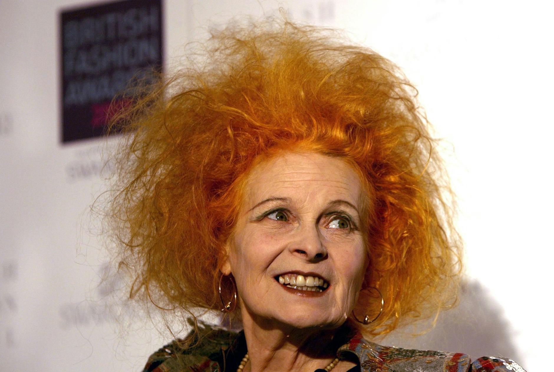 ARCHIV - Modedesignerin Vivienne Westwood war für ihre provokanten Outfits bekannt.
