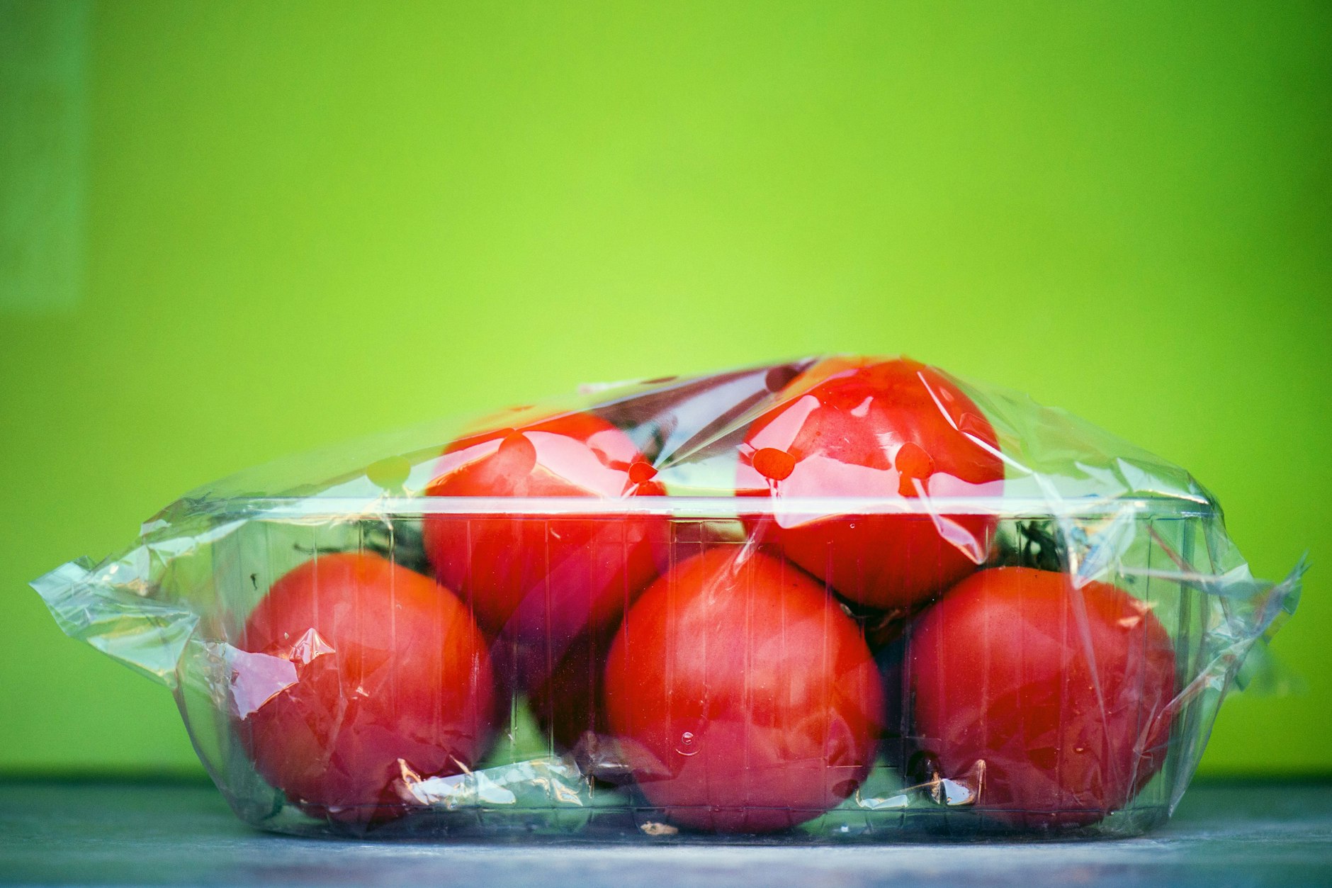 Auspacken und essen muss der Konsument seine Lebensmittel auch noch selbst.