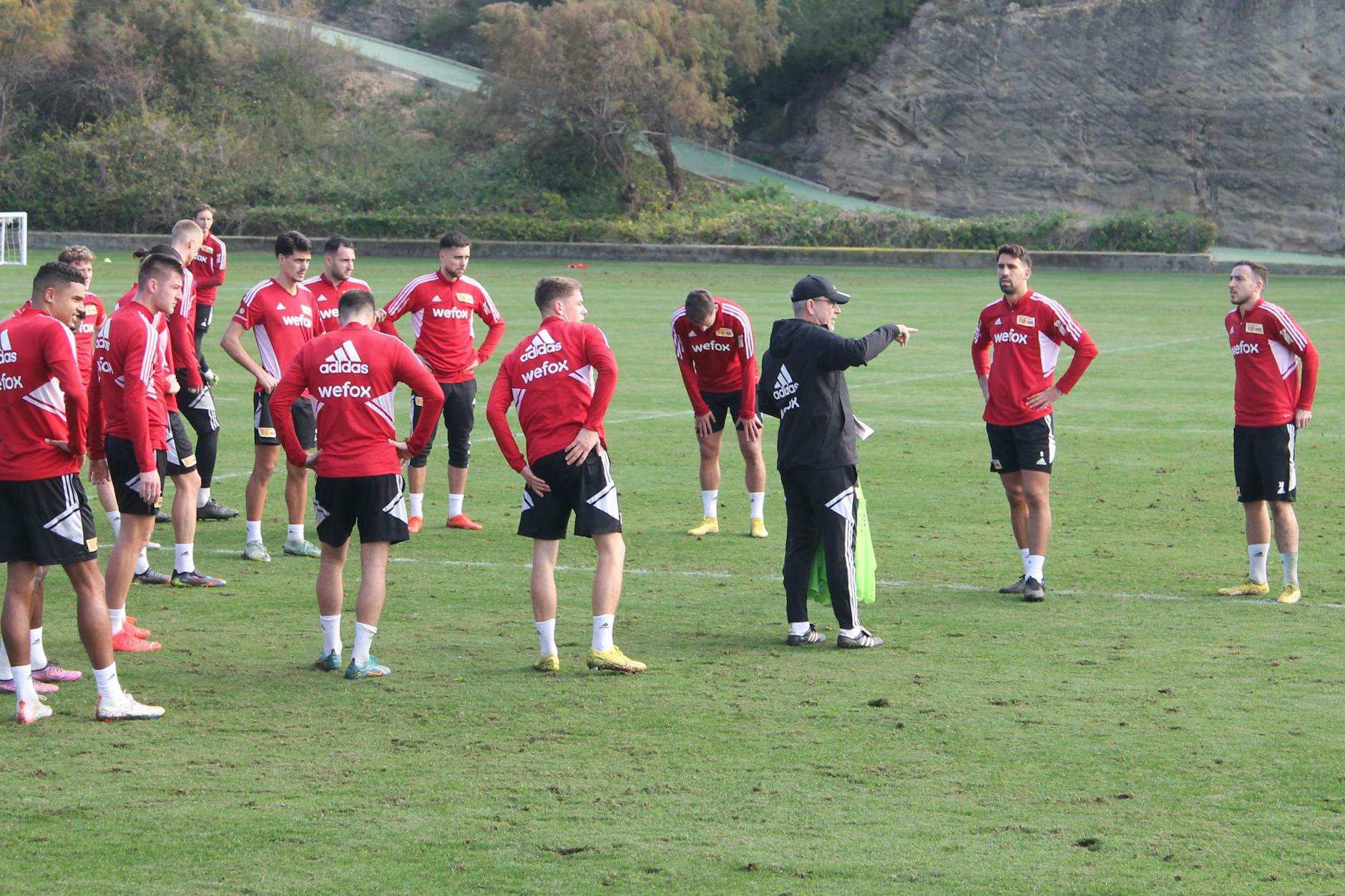 Urs Fischer und die Spieler des 1. FC Union Berlin.