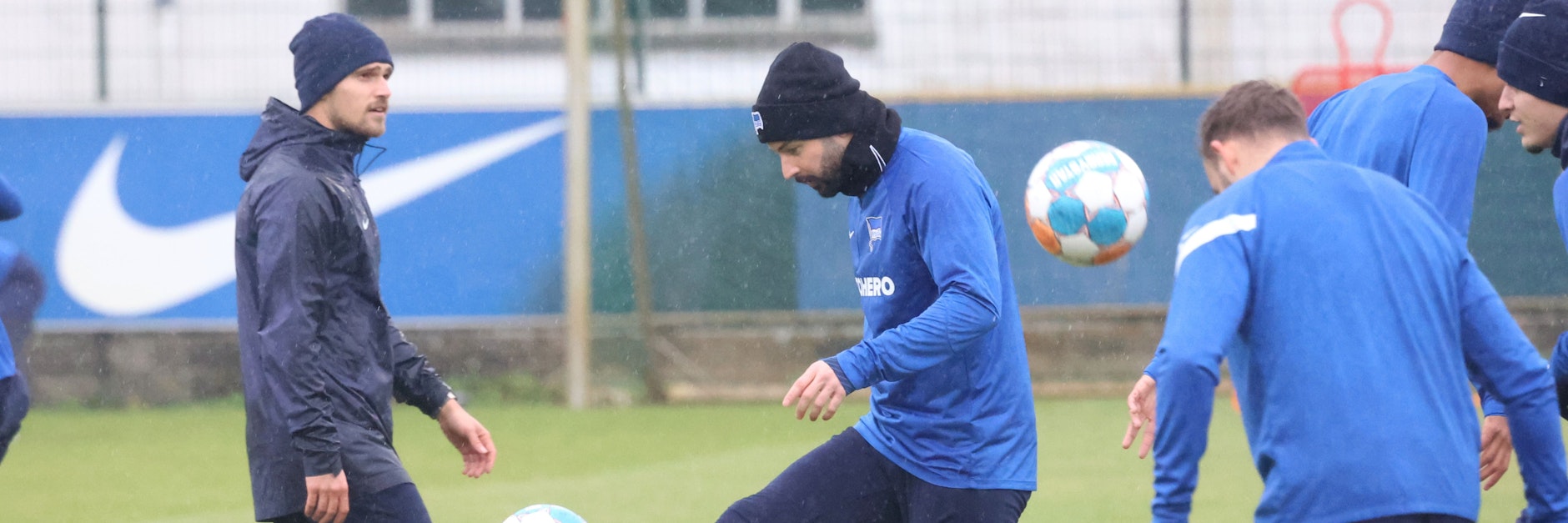 Hertha-Kapitän Marvin Plattenhardt (30) durfte nicht mit nach Florida und trainiert nun mit den Amateuren.