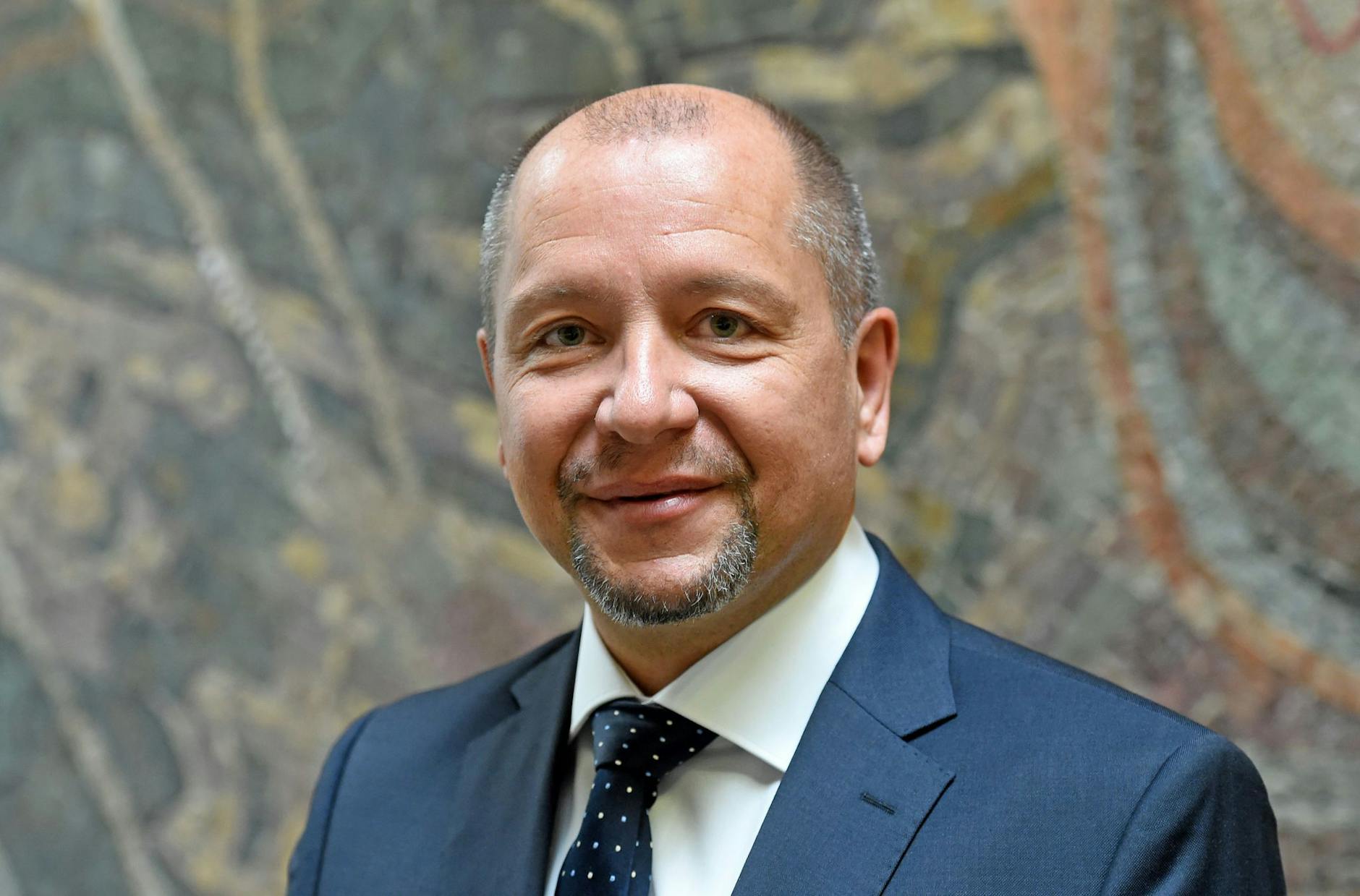 ARCHIV - Ralph Watzel, Präsident der Bundesanstalt für Geowissenschaften und Rohstoffe (BGR). d